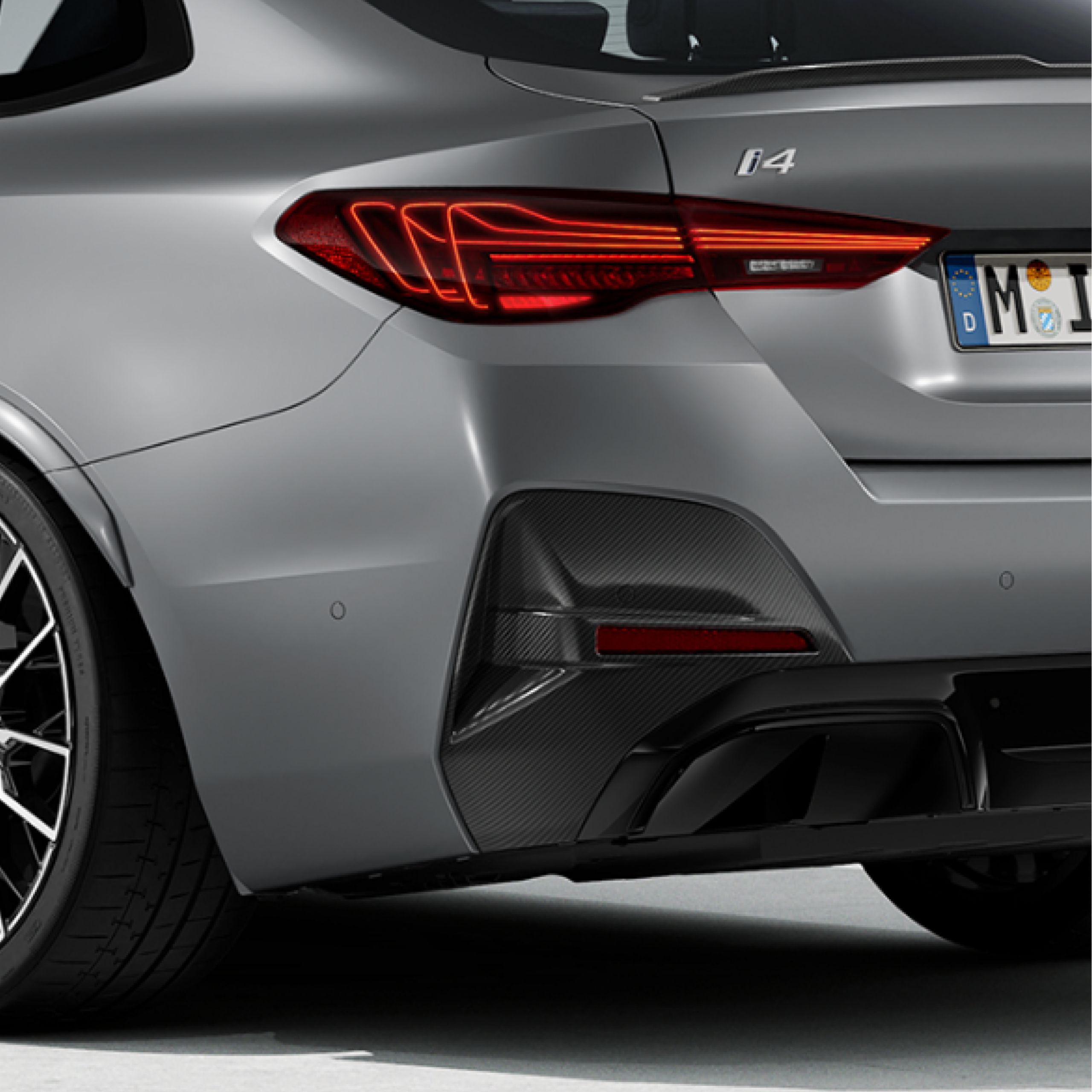 BMW i4 M60 xDrive M Carbon Exterieurpaket