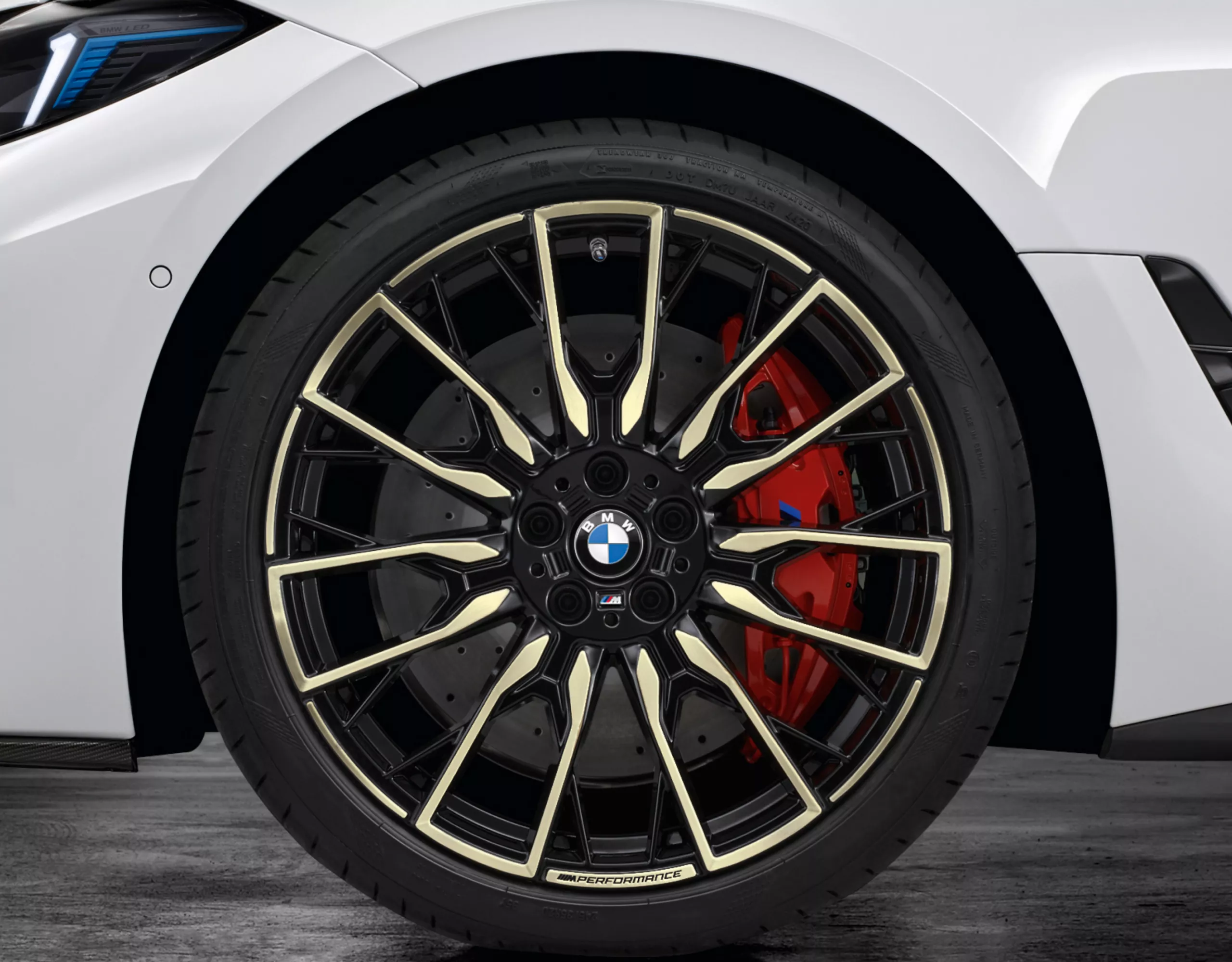 BMW i4 M60 xDrive 20" M Performance light alloy wheel Double-spoke style 868 