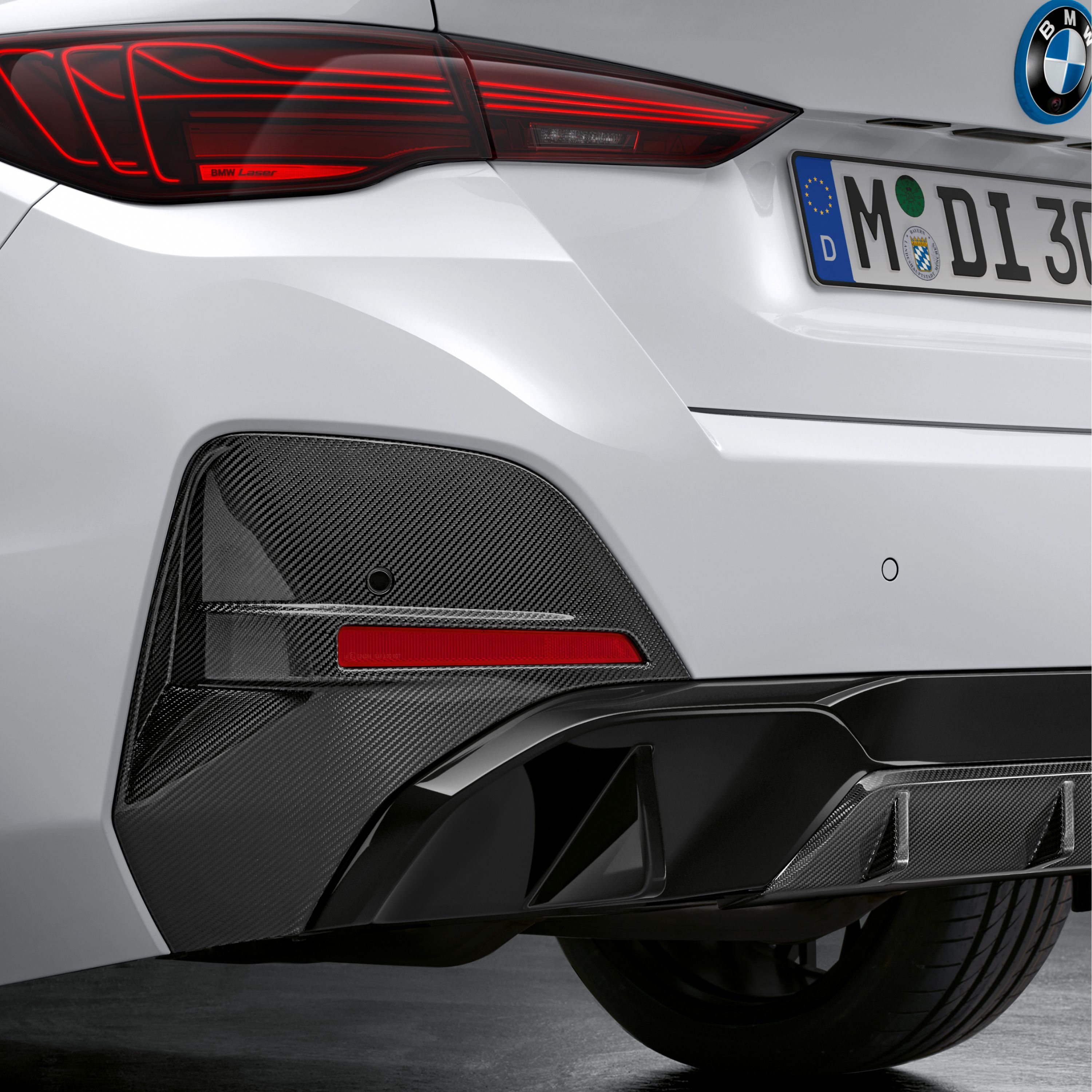 Diffusore posteriore M Performance in carbonio BMW i4 M50 xDrive