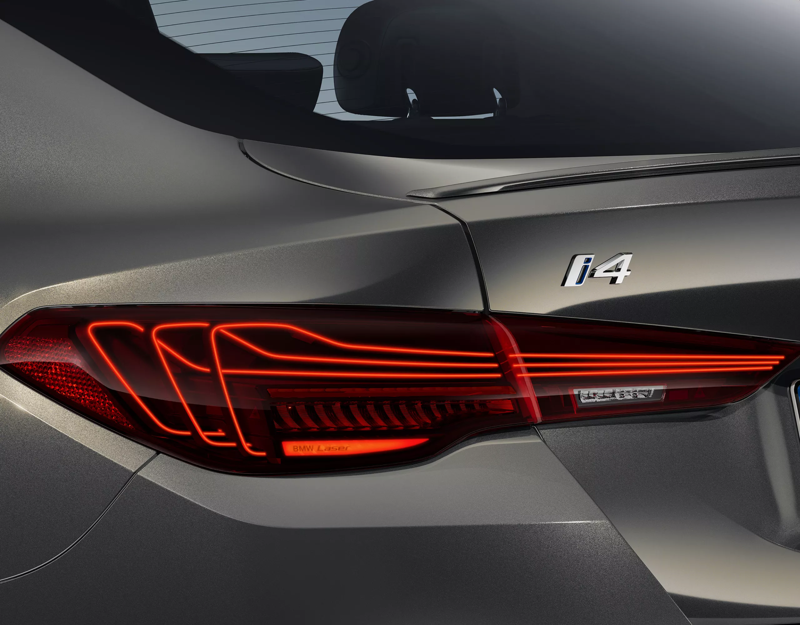 BMW i4 그란 쿠페 새로운 리어라이트 디자인