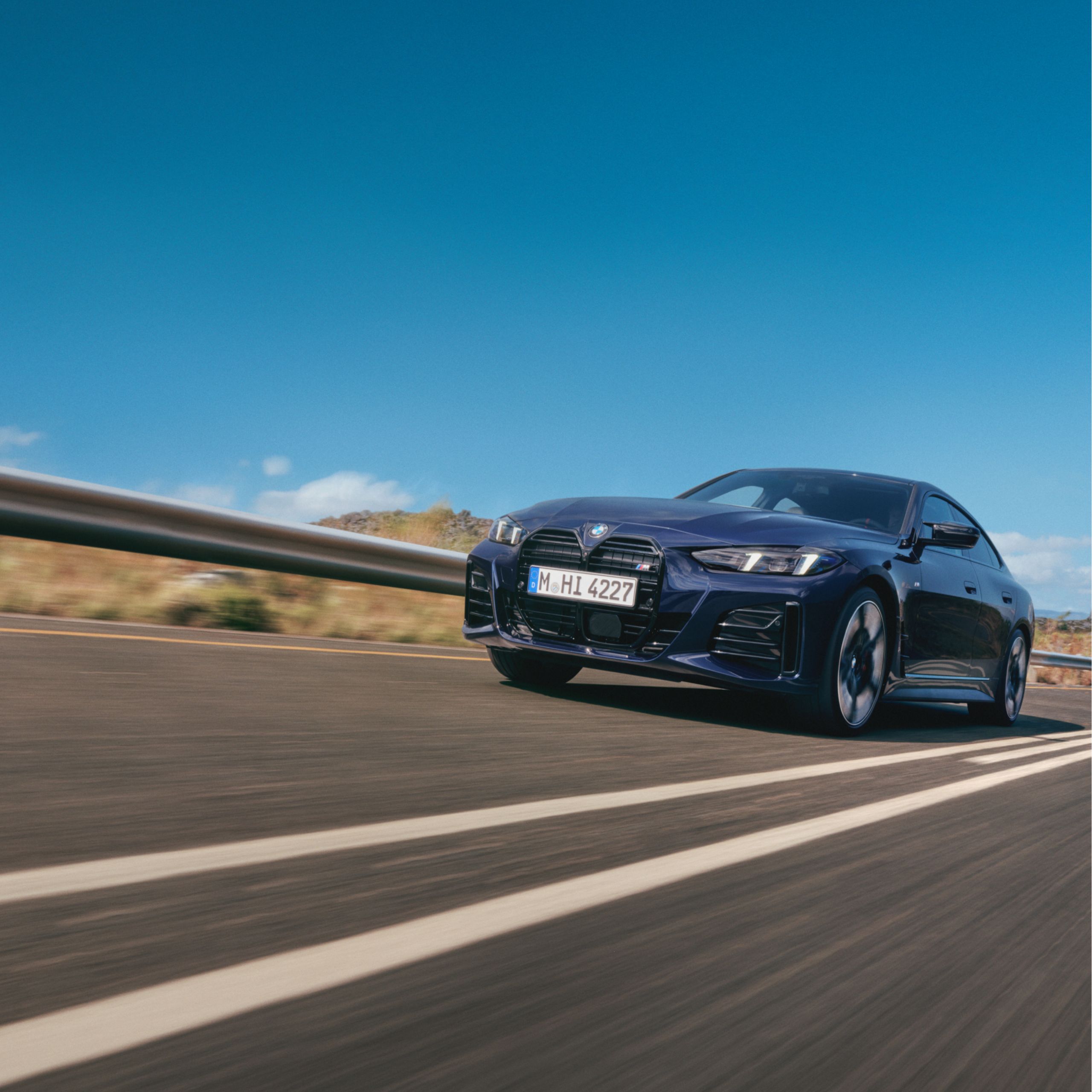 BMW M440 Gran Coupé (G26) buitenaanzicht in het nieuwe design