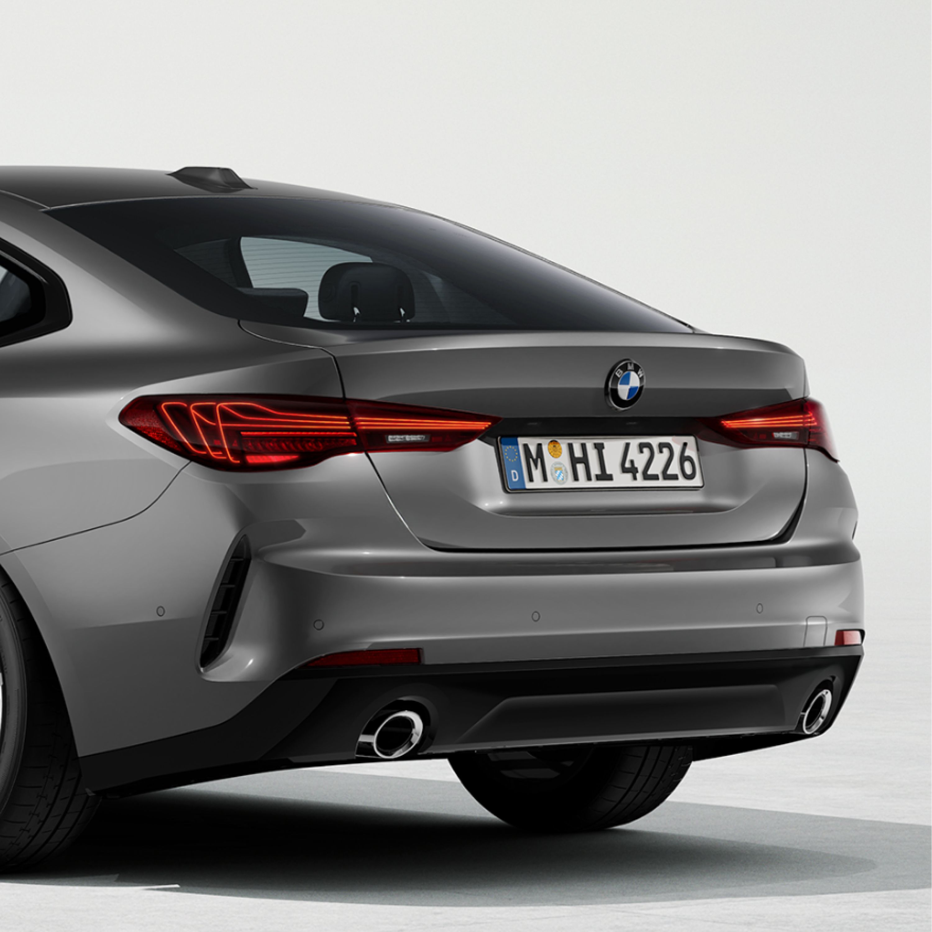 Nuovo design dei gruppi ottici posteriori BMW Serie 4 Gran Coupé (G26)