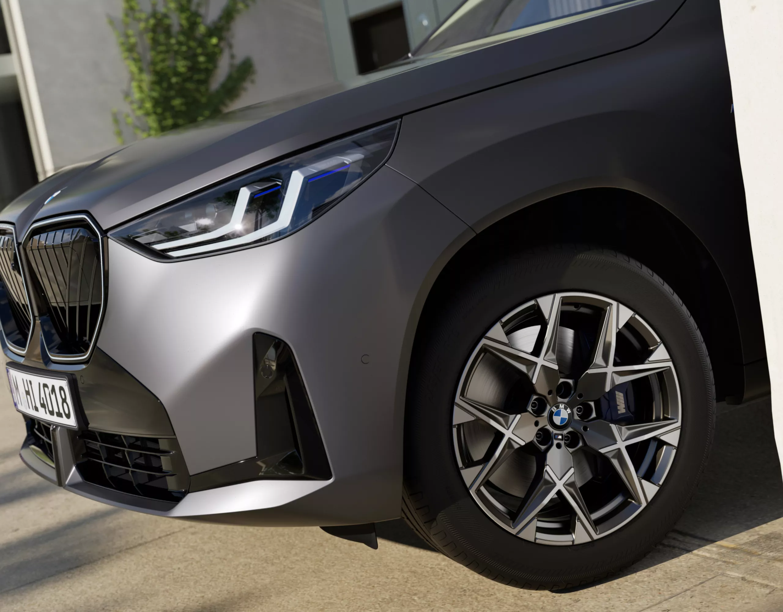 BMW X3 SUV Adaptive suspension