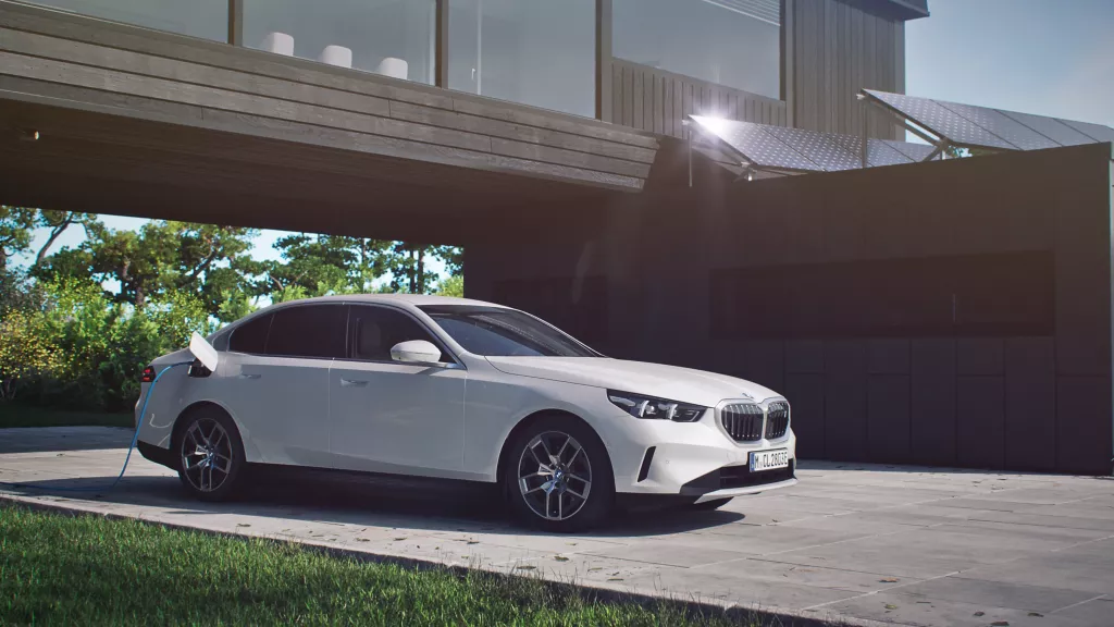 BMW i5 M60 xDrive Design Preview in Alpine White