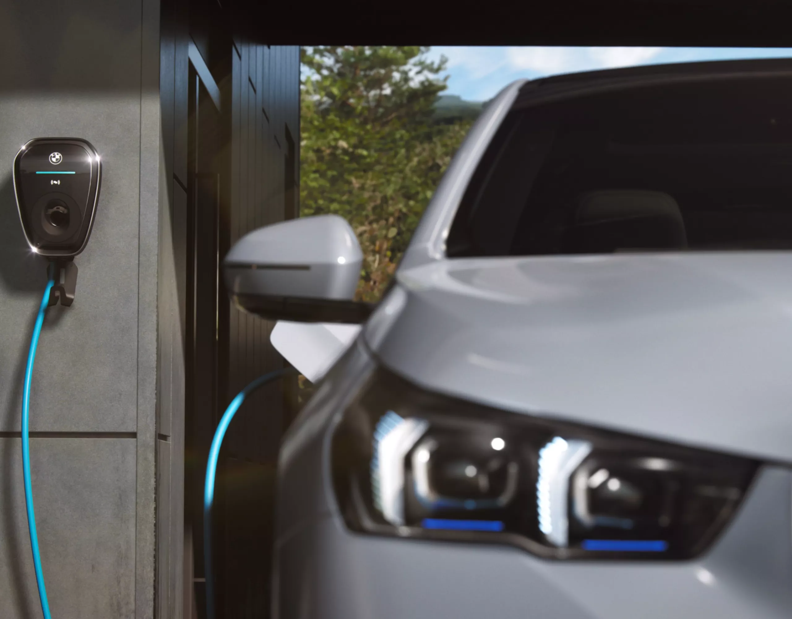 Punjenje kod kuće BMW-a serije 5 limuzina G60 PHEV 