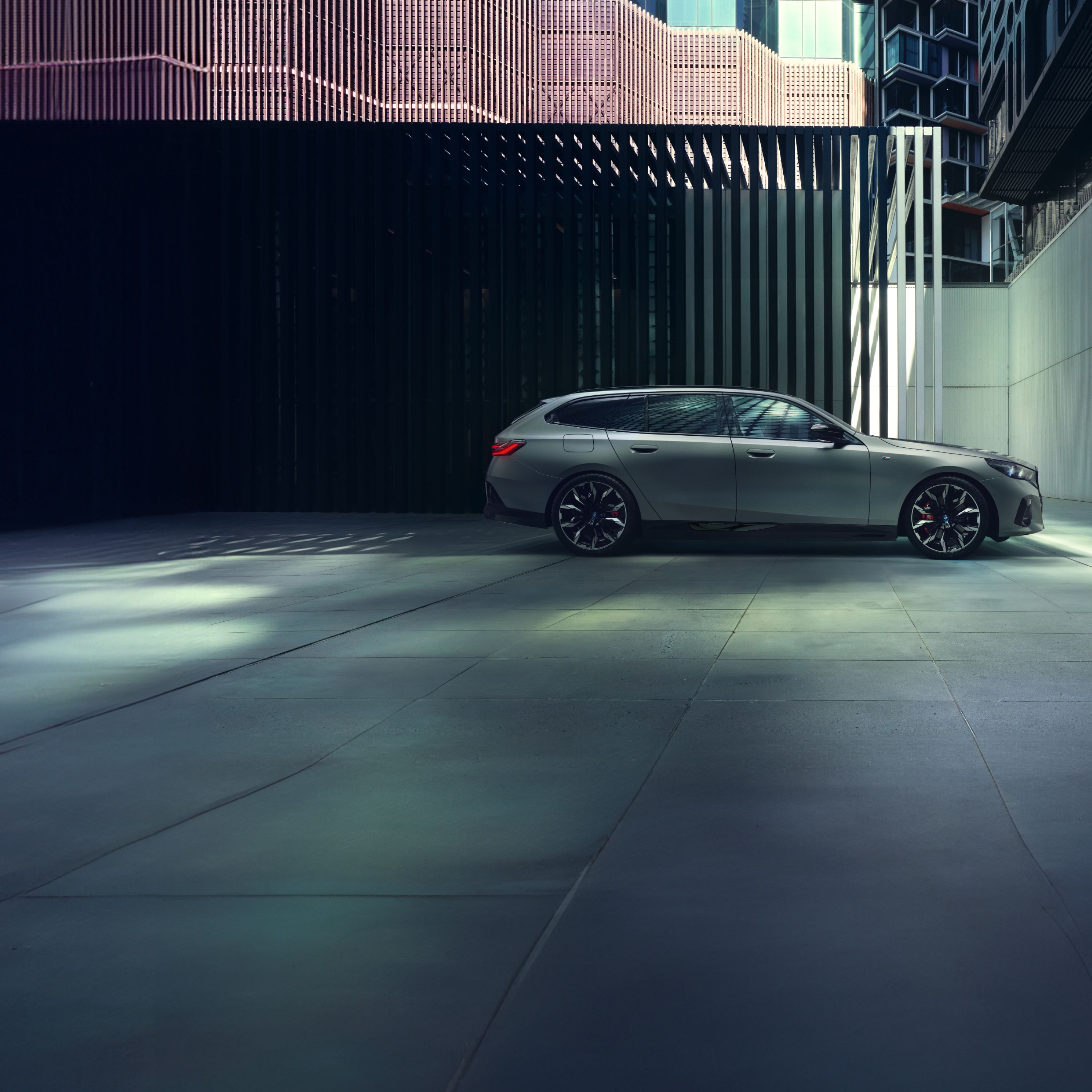 BMW i5 Touring G61 MP BEV - Extérieur