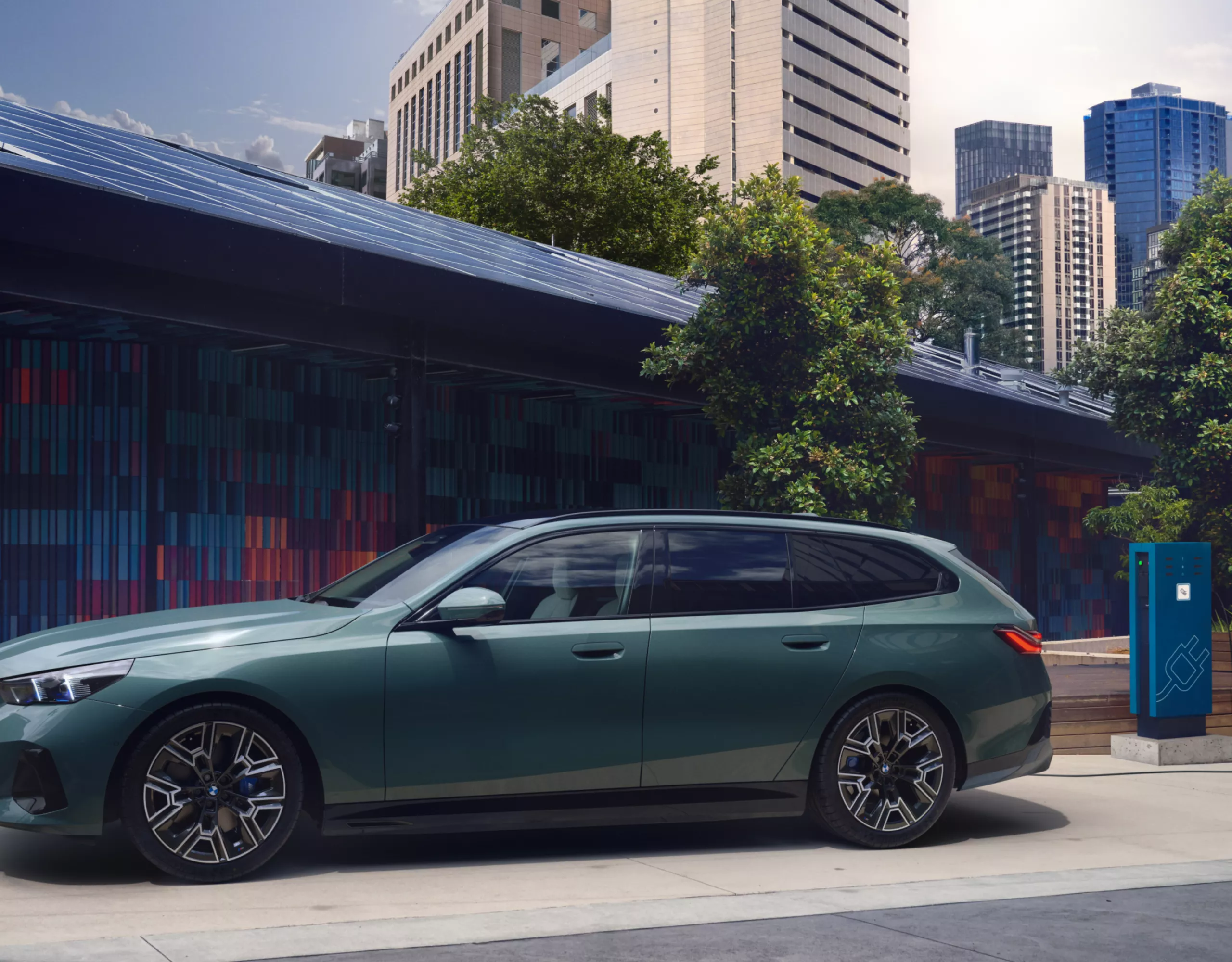 Plug & Charge BMW i5 eDrive40 Touring