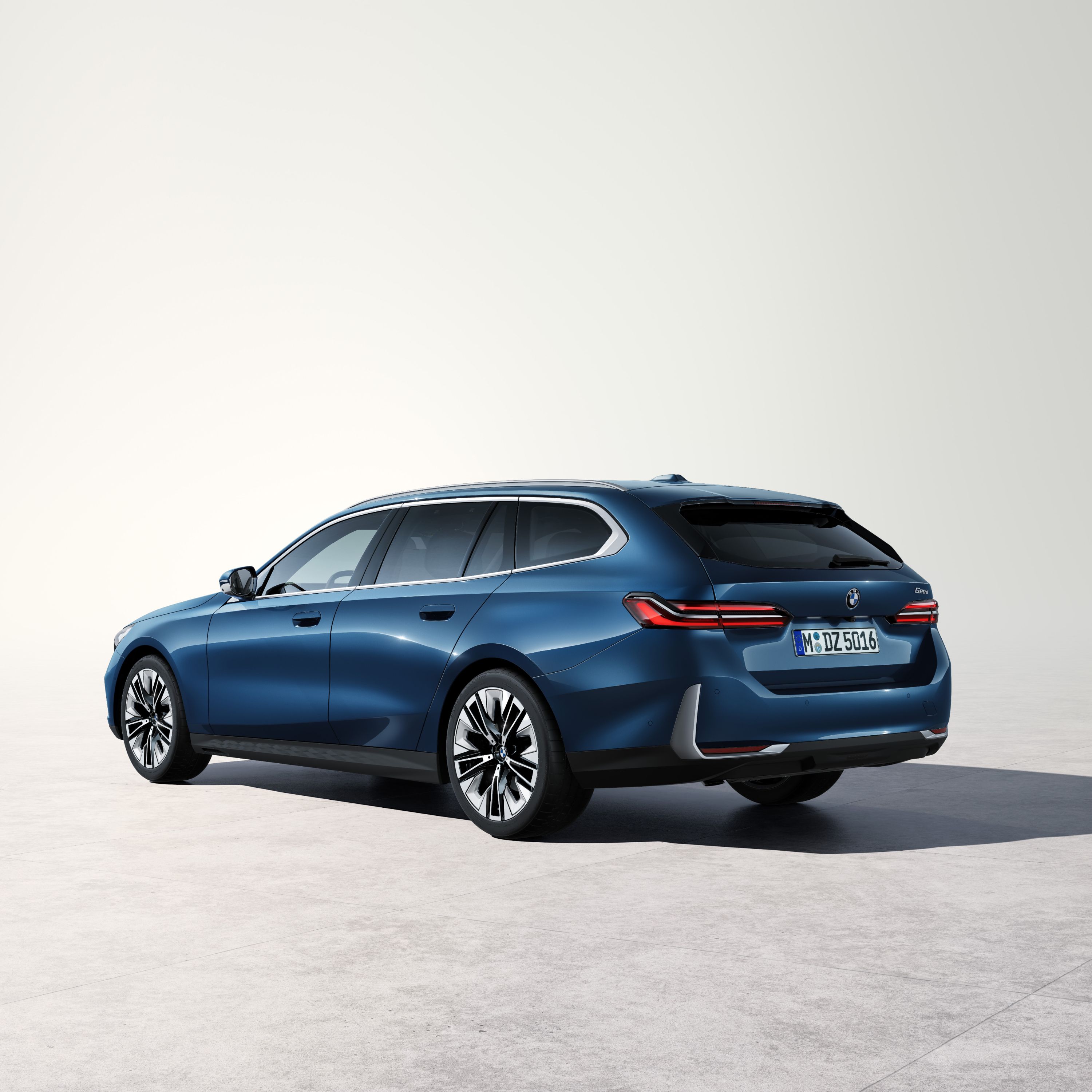 BMW 5. seeria Touring, finantseerimine ja liising