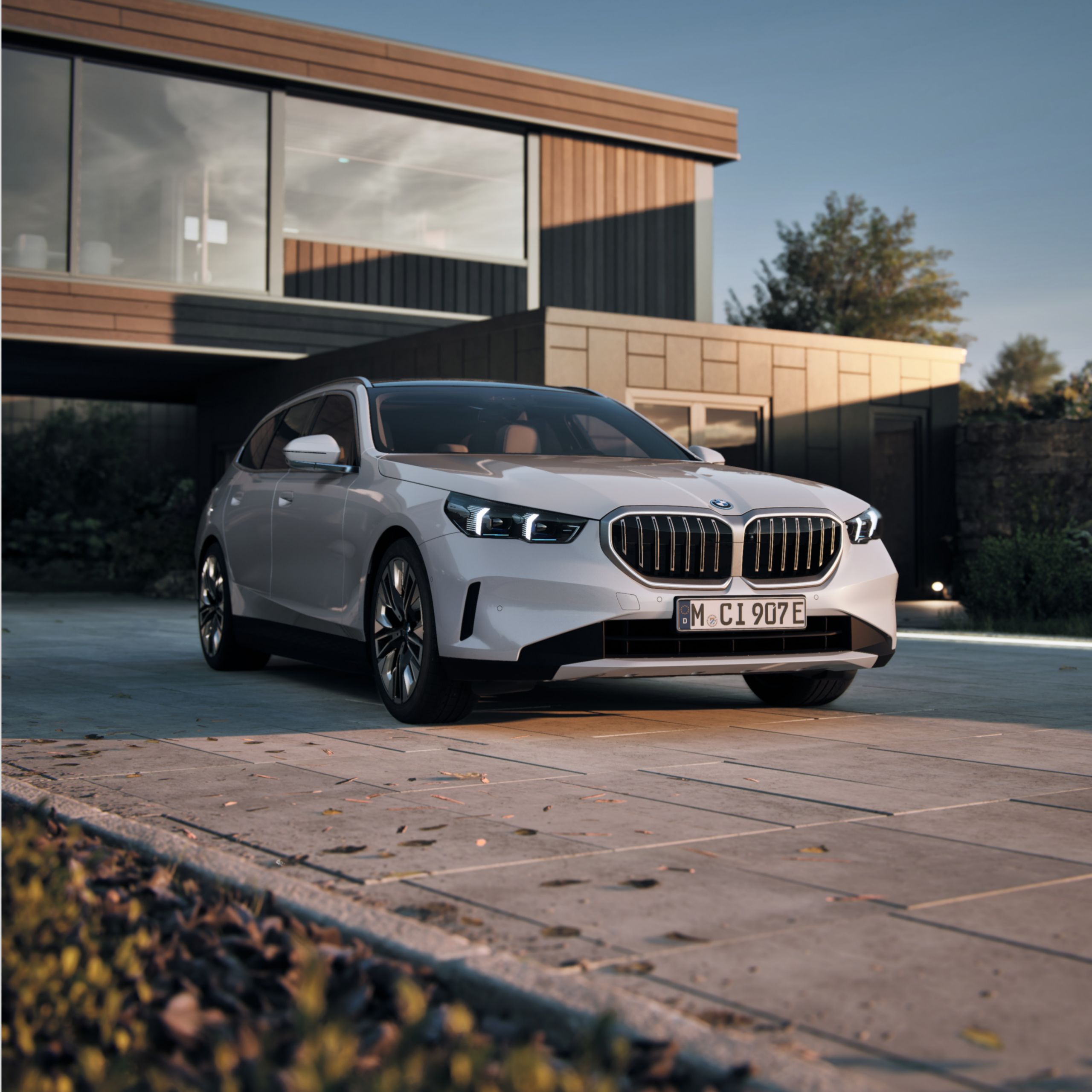 BMW 5. seeria pistikhübriid Touring (G61)