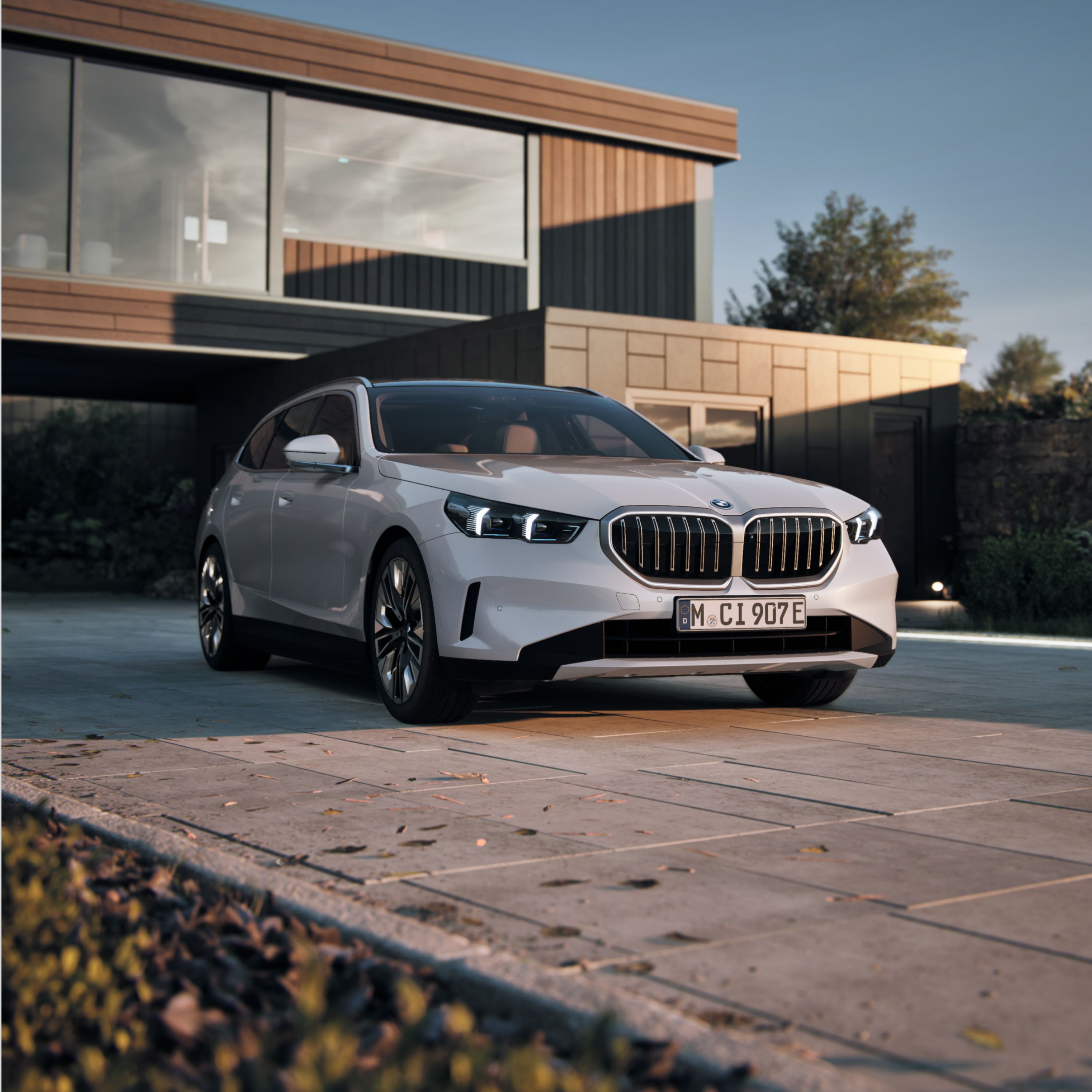 BMW 5 Series Touring plug in hybrid G61 Technical data and