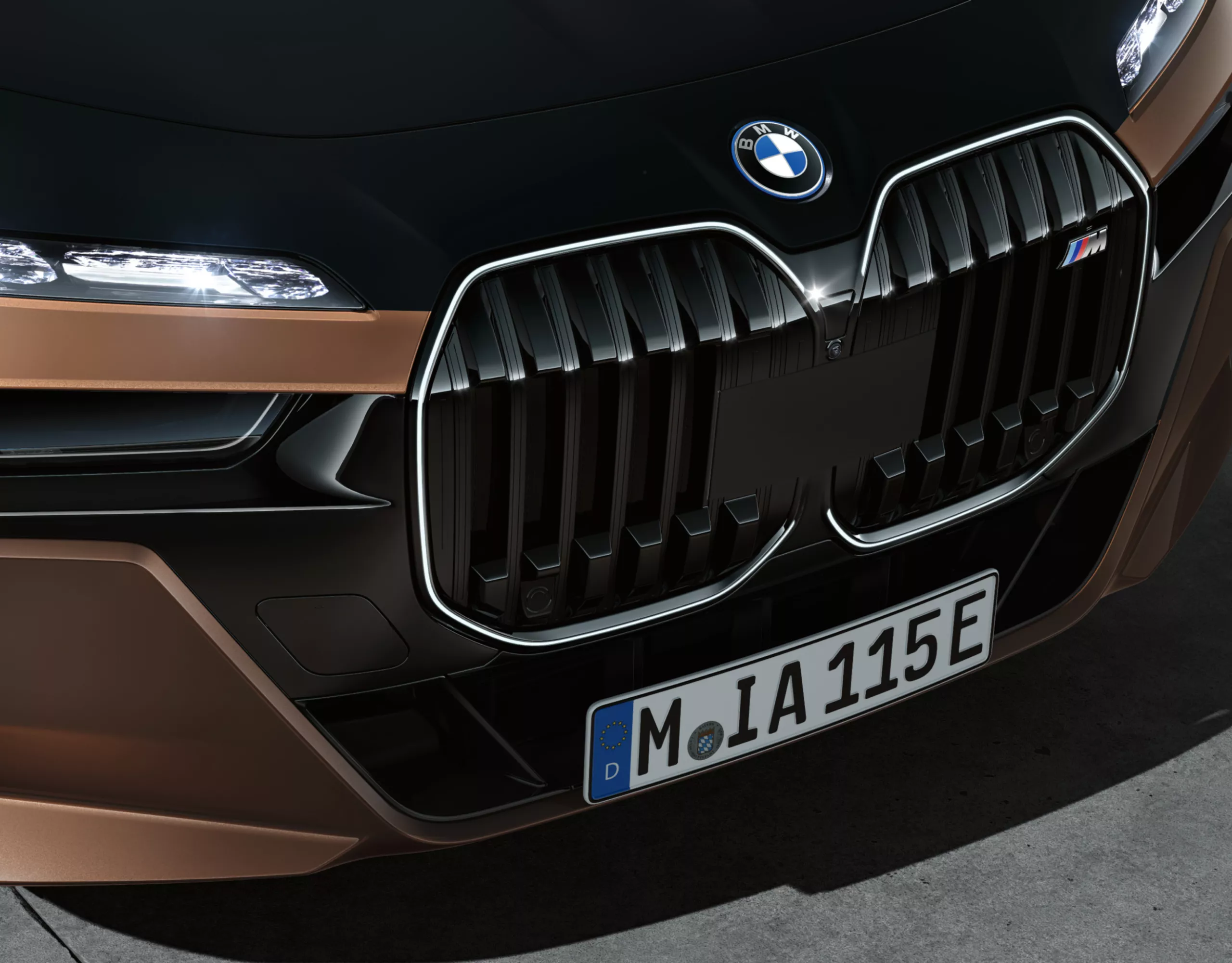 BMW i7 M70 xDrive M Sport exterior parts