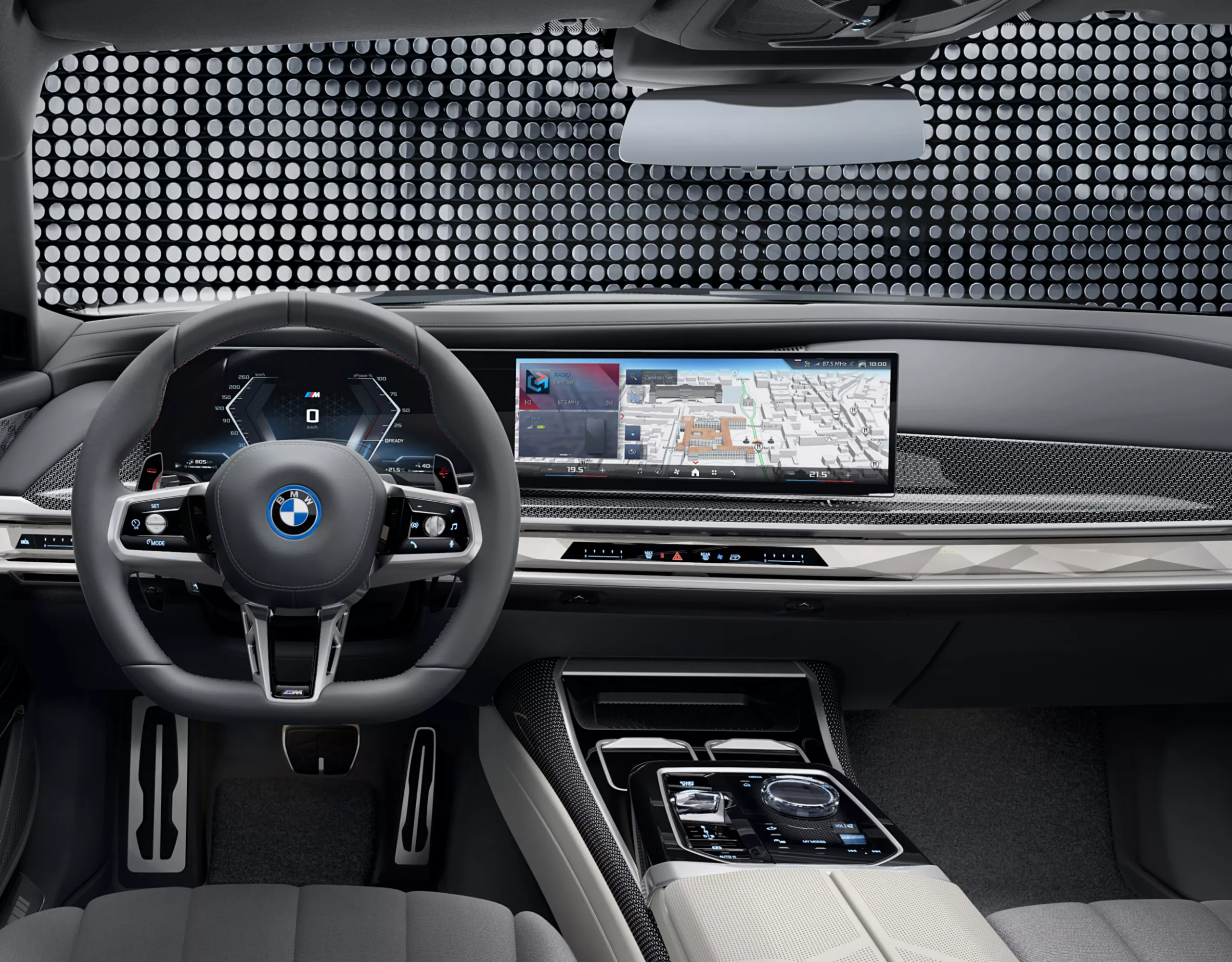 BMW M760e xDrive Fahrerorientiertes Cockpit