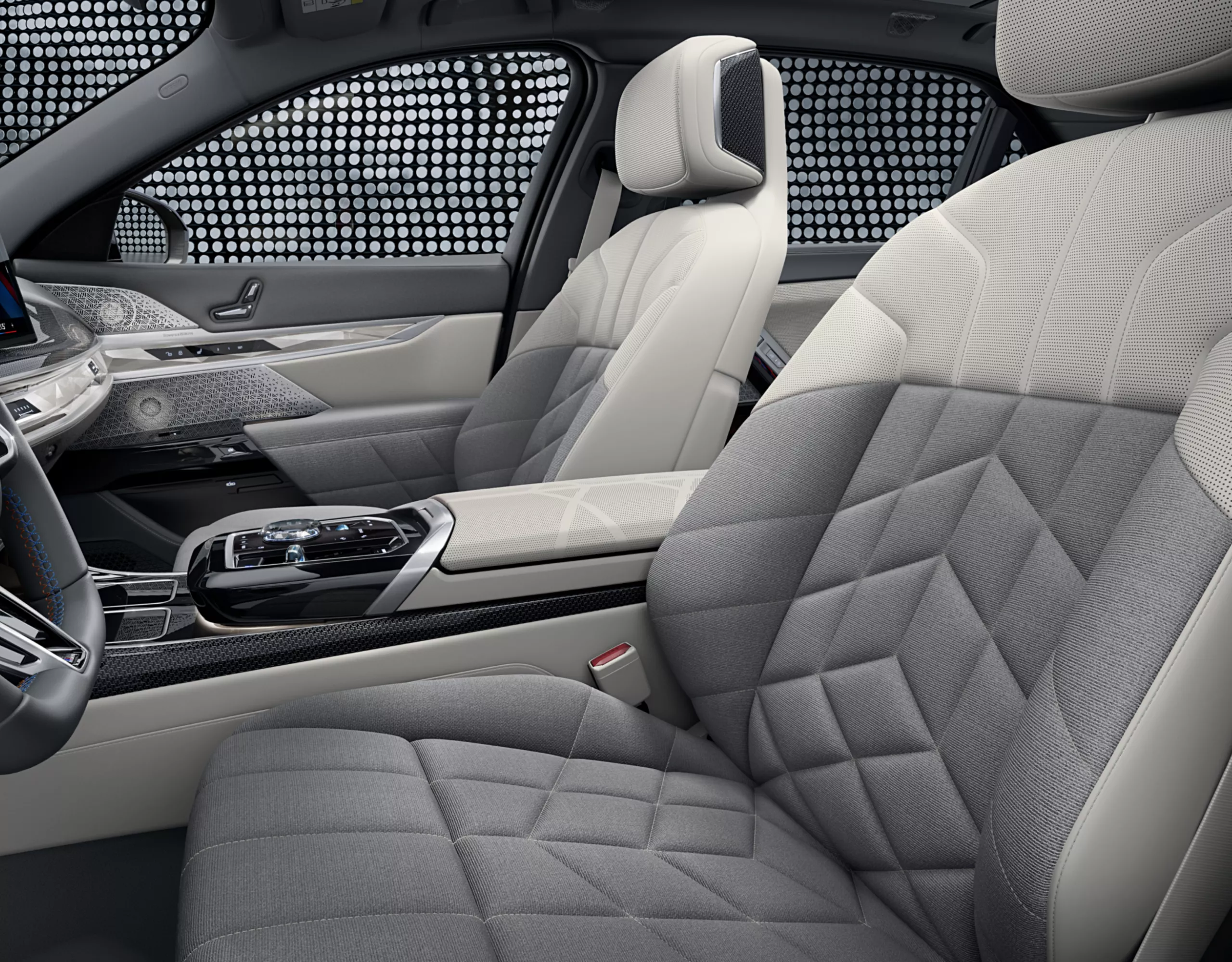 BMW M760e xDrive BMW Individual Leder 'Merino'/ Woll-Kaschmirkombination