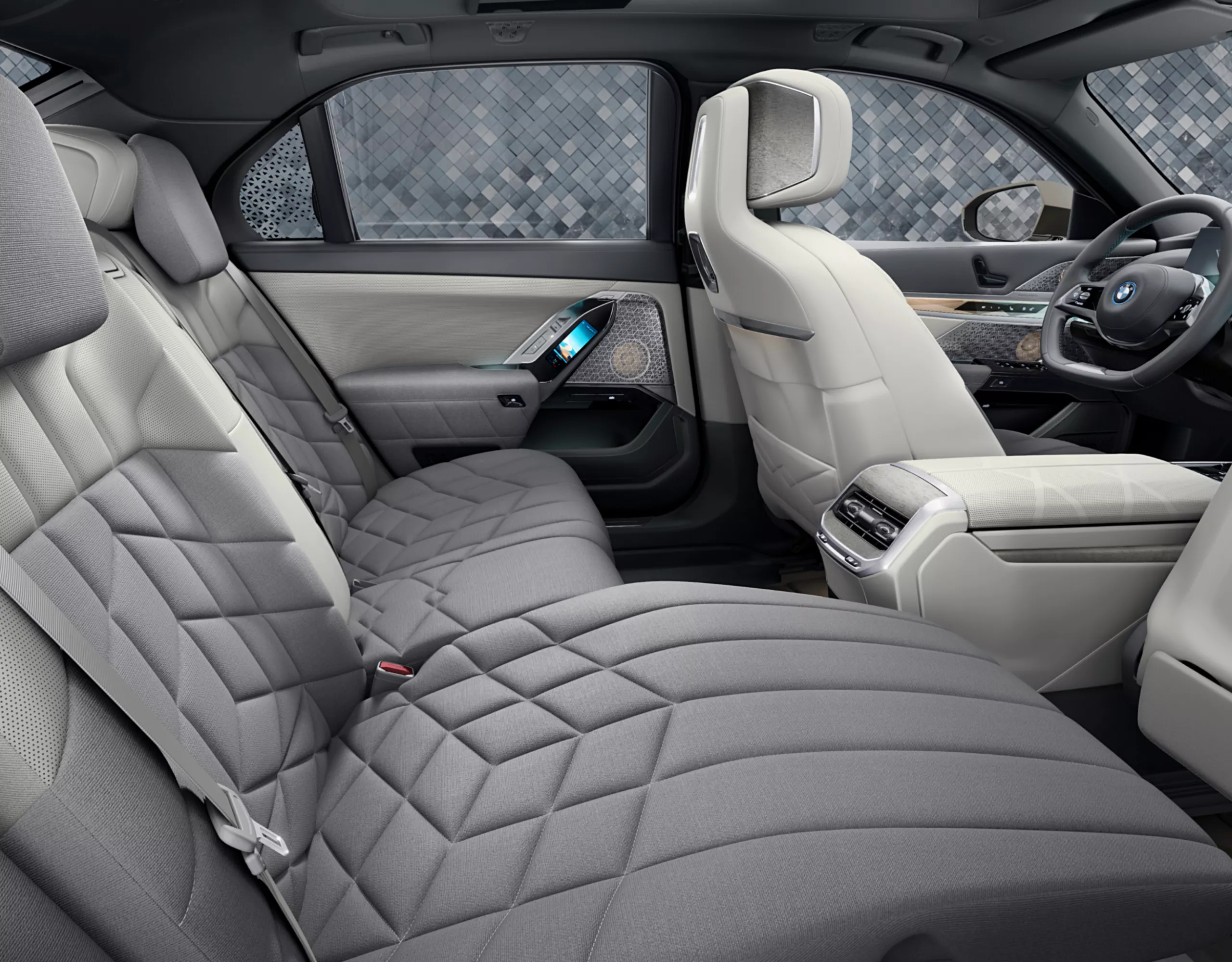 BMW i7 Limousine Executive Lounge Seating
