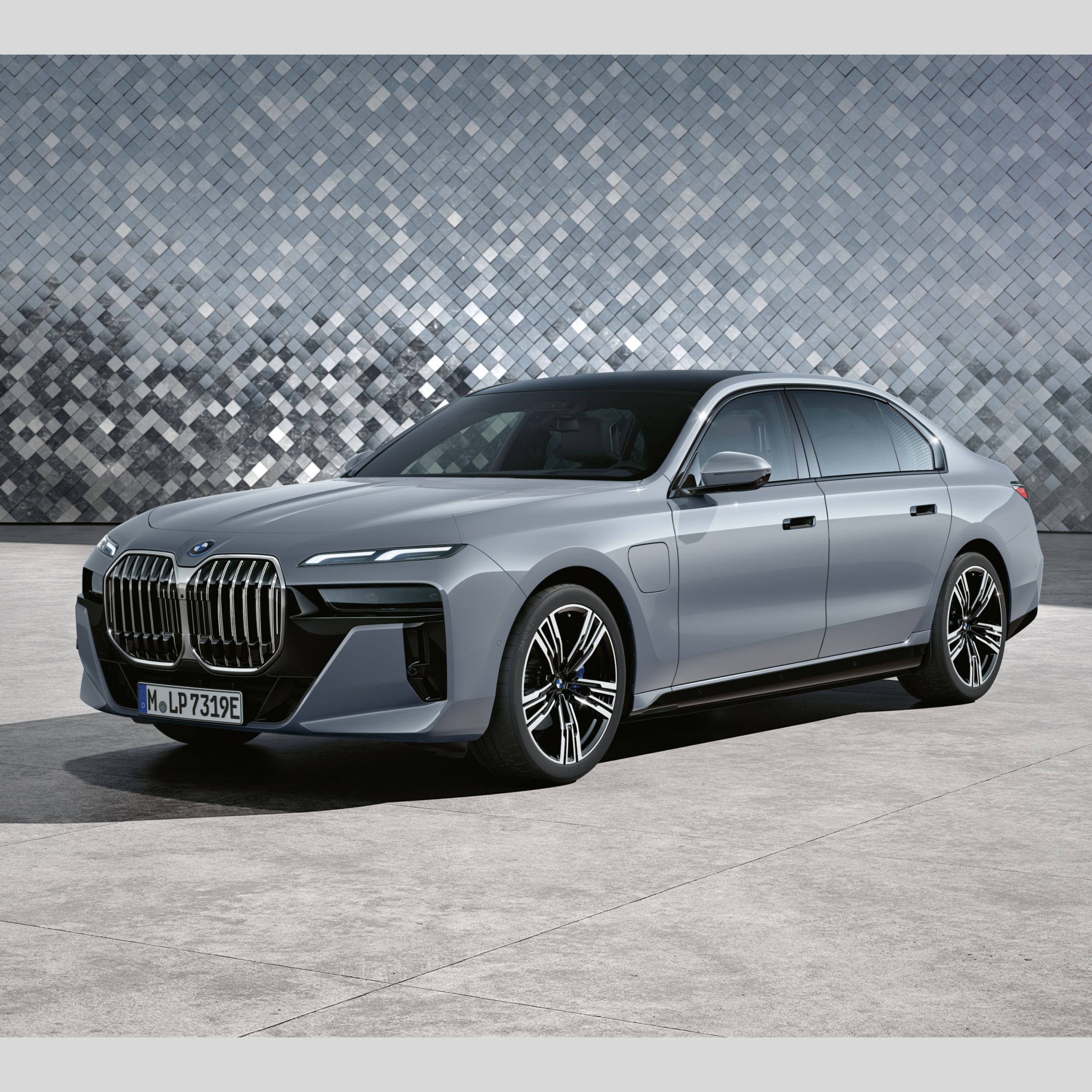 BMW 7 Limousine, elektromos hatótávolság