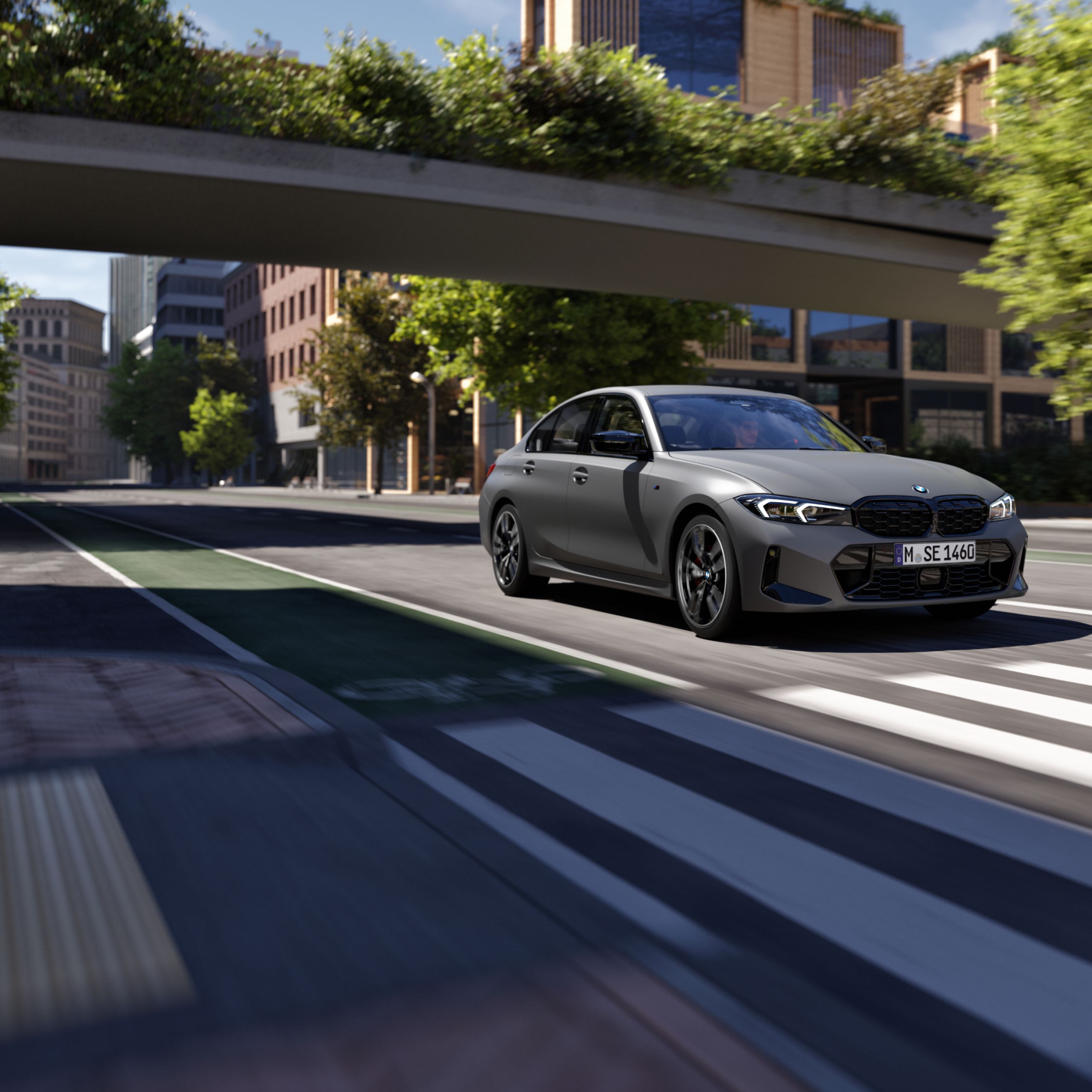 BMW M340 BMW Individual Frozen Pure szürke metál színben