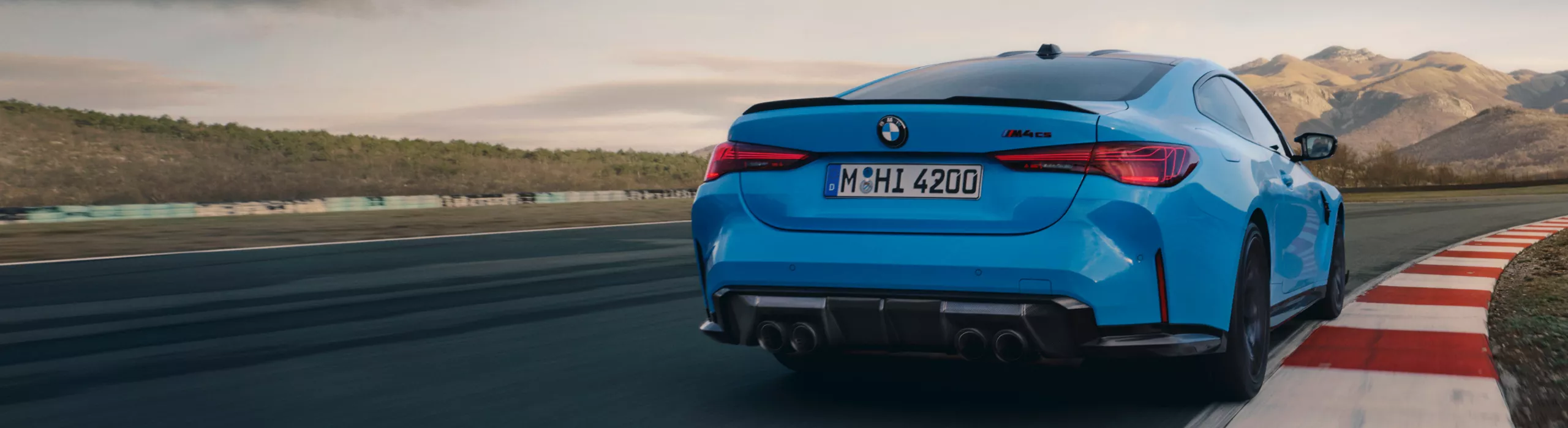 BMW M4 CS - vue extérieure