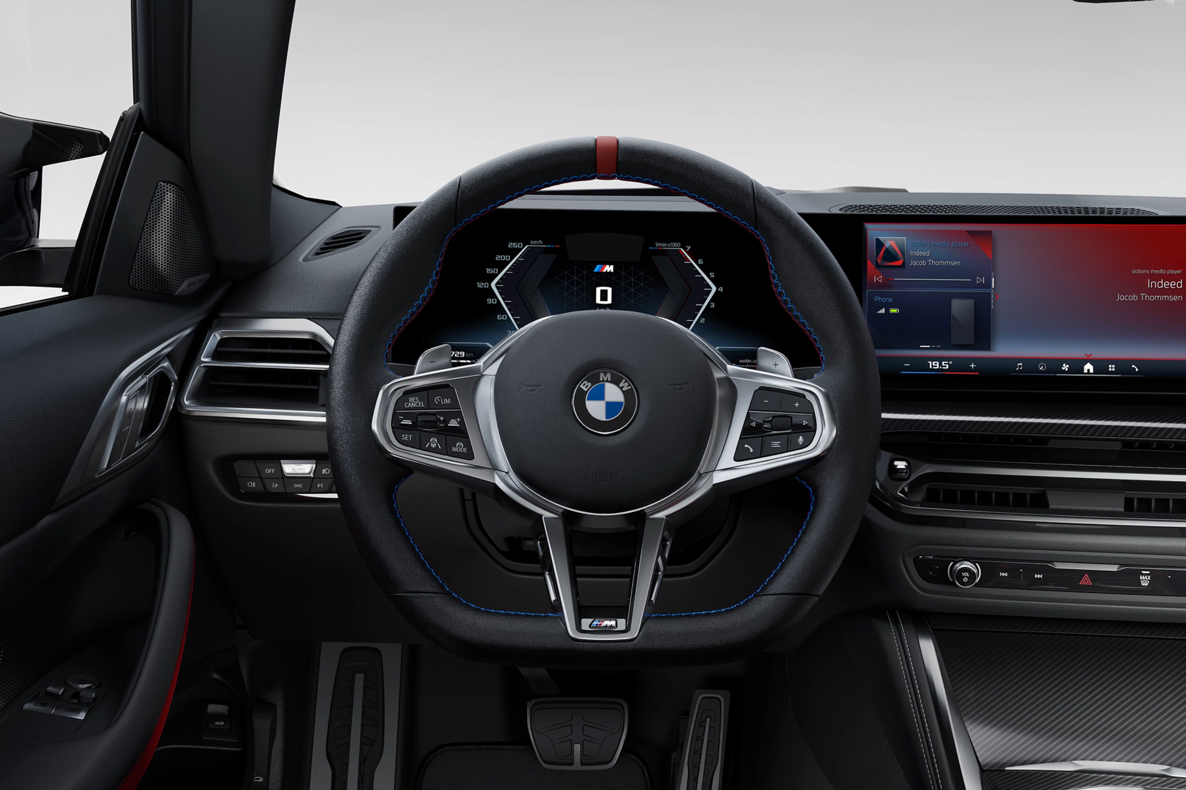 New M Leather Steering Wheel Design on the BMW M440i Coupe