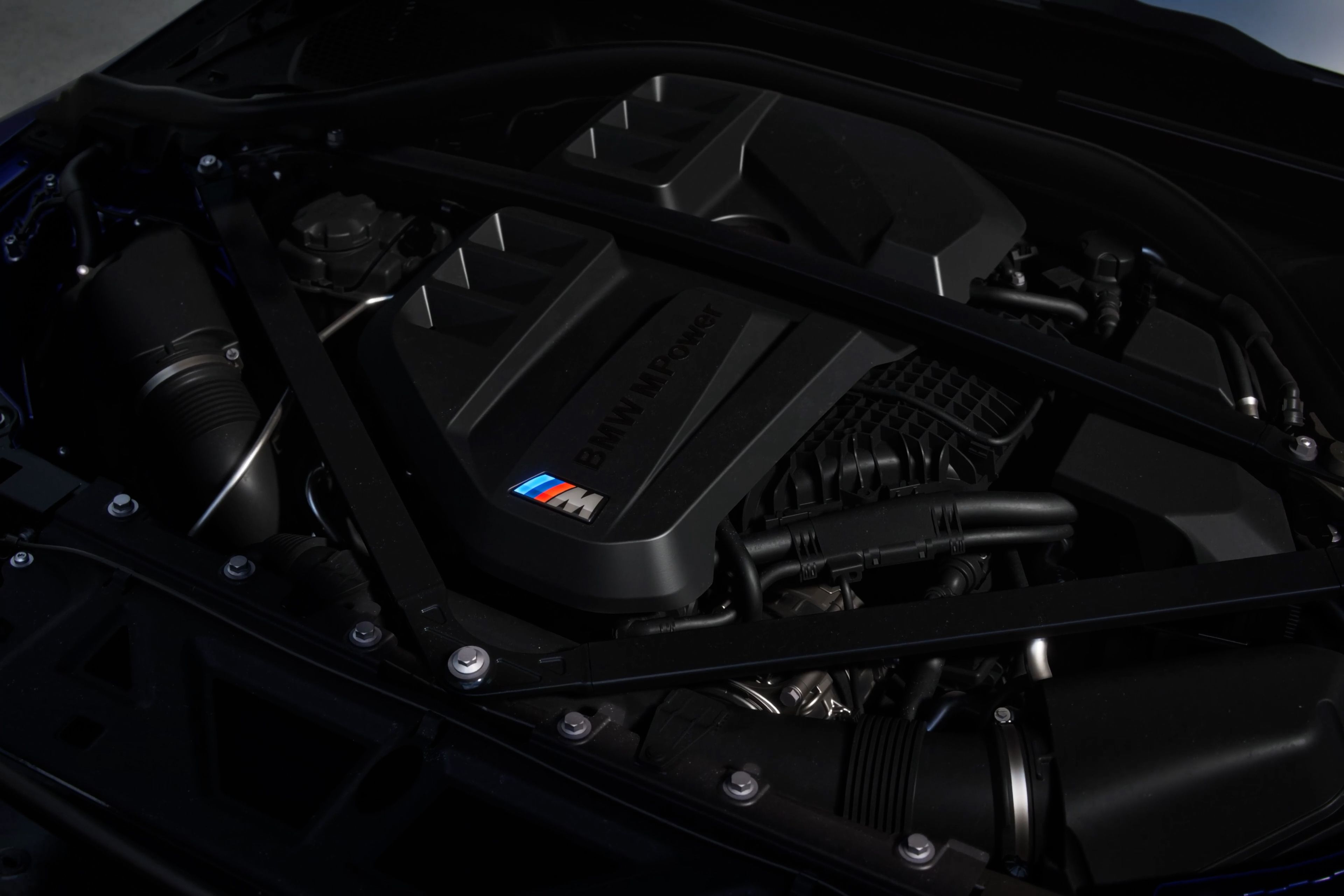 BMW M2 CS High Performance M TwinPower Turbo inline 6-cylinder petrol engine