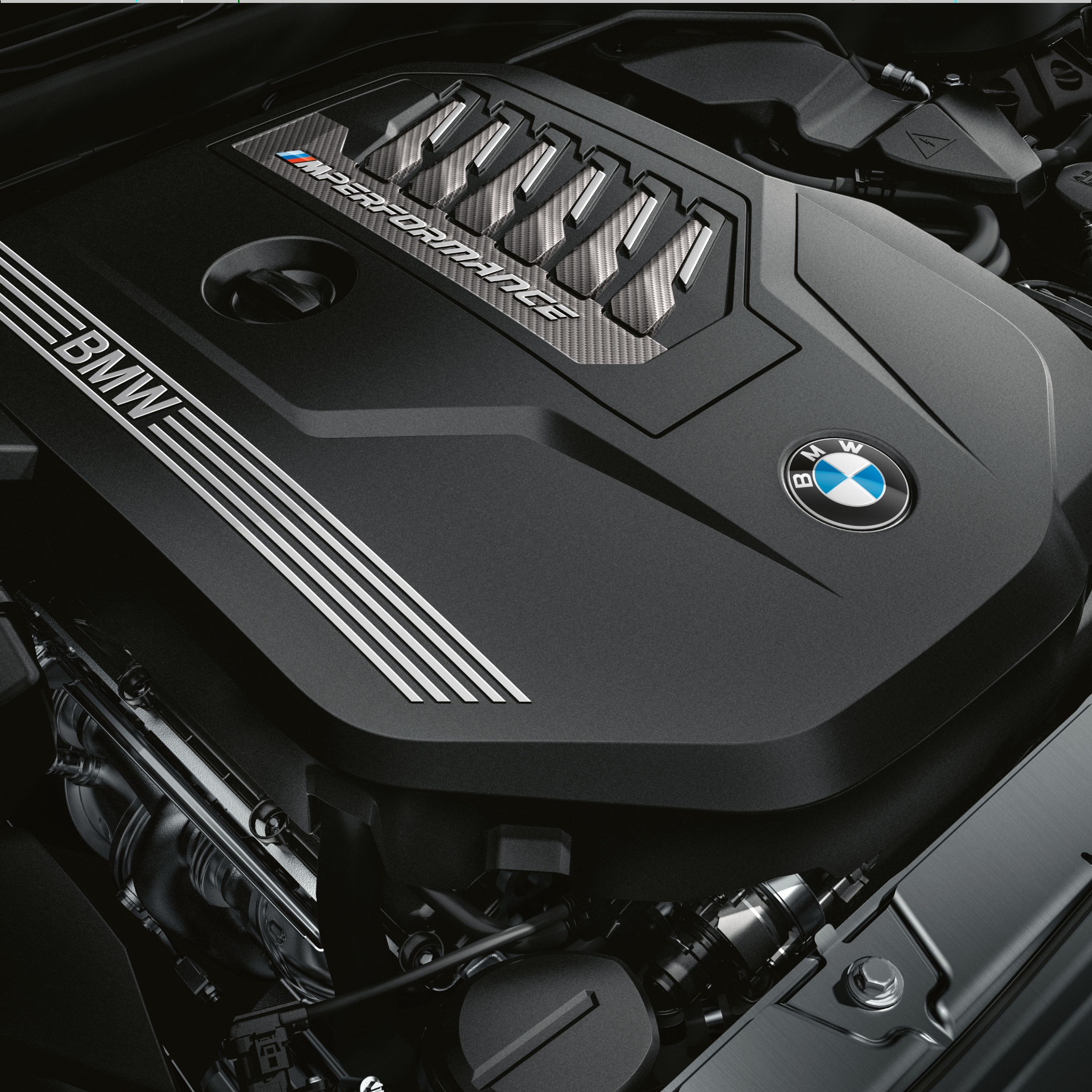 BMW M240i xDrive Coupé M TwinPower Turbo 6-cylinder engine