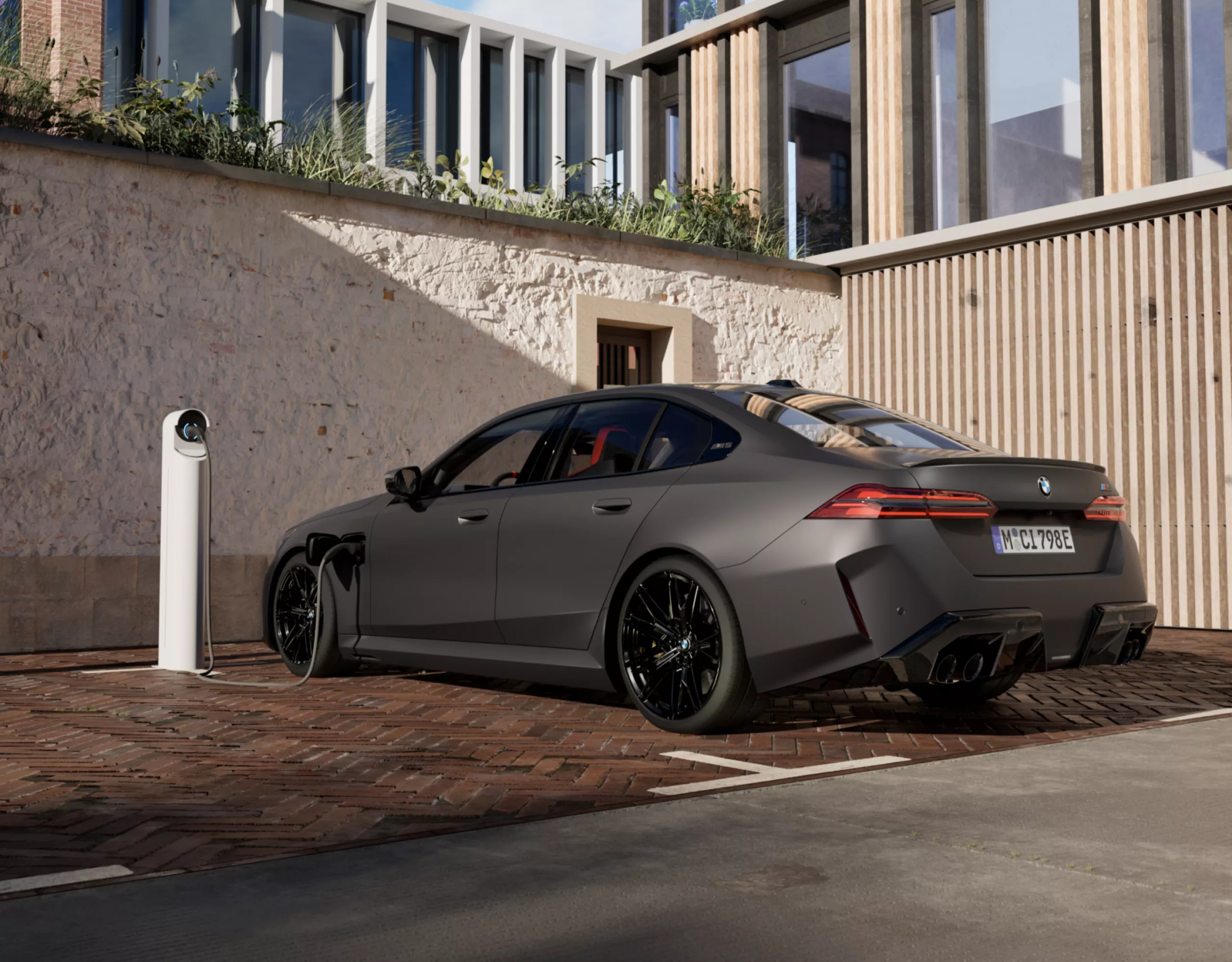 BMW M5 Limousine Connected Home Charging 