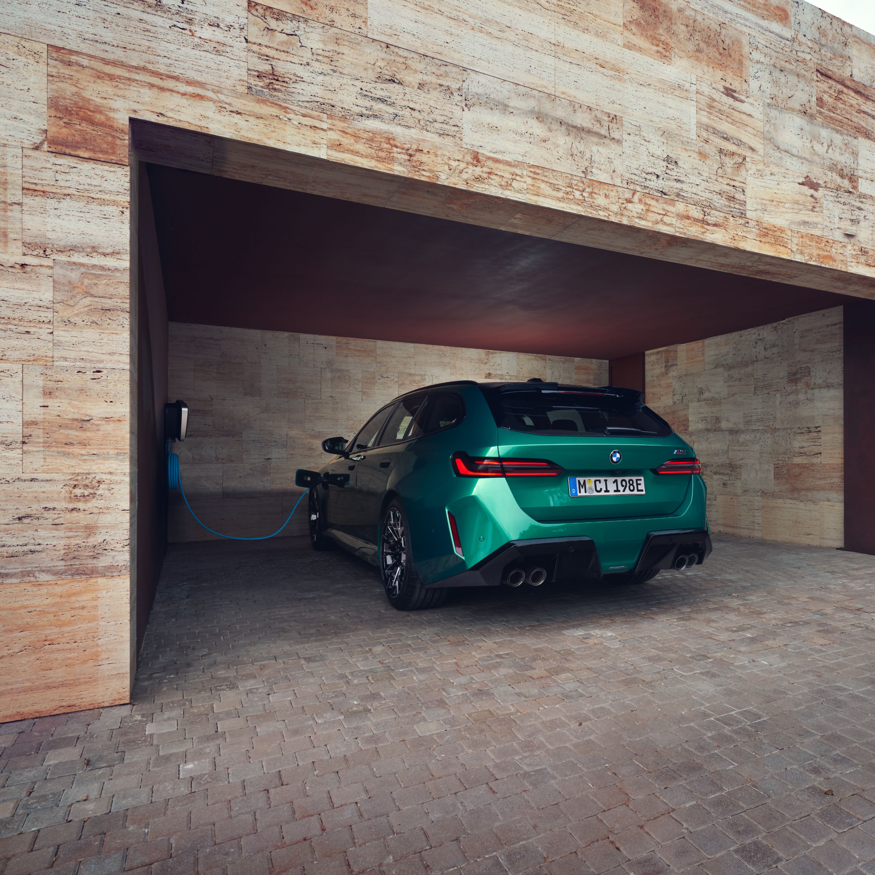 Recharge à domicile BMW M5 Touring G99
