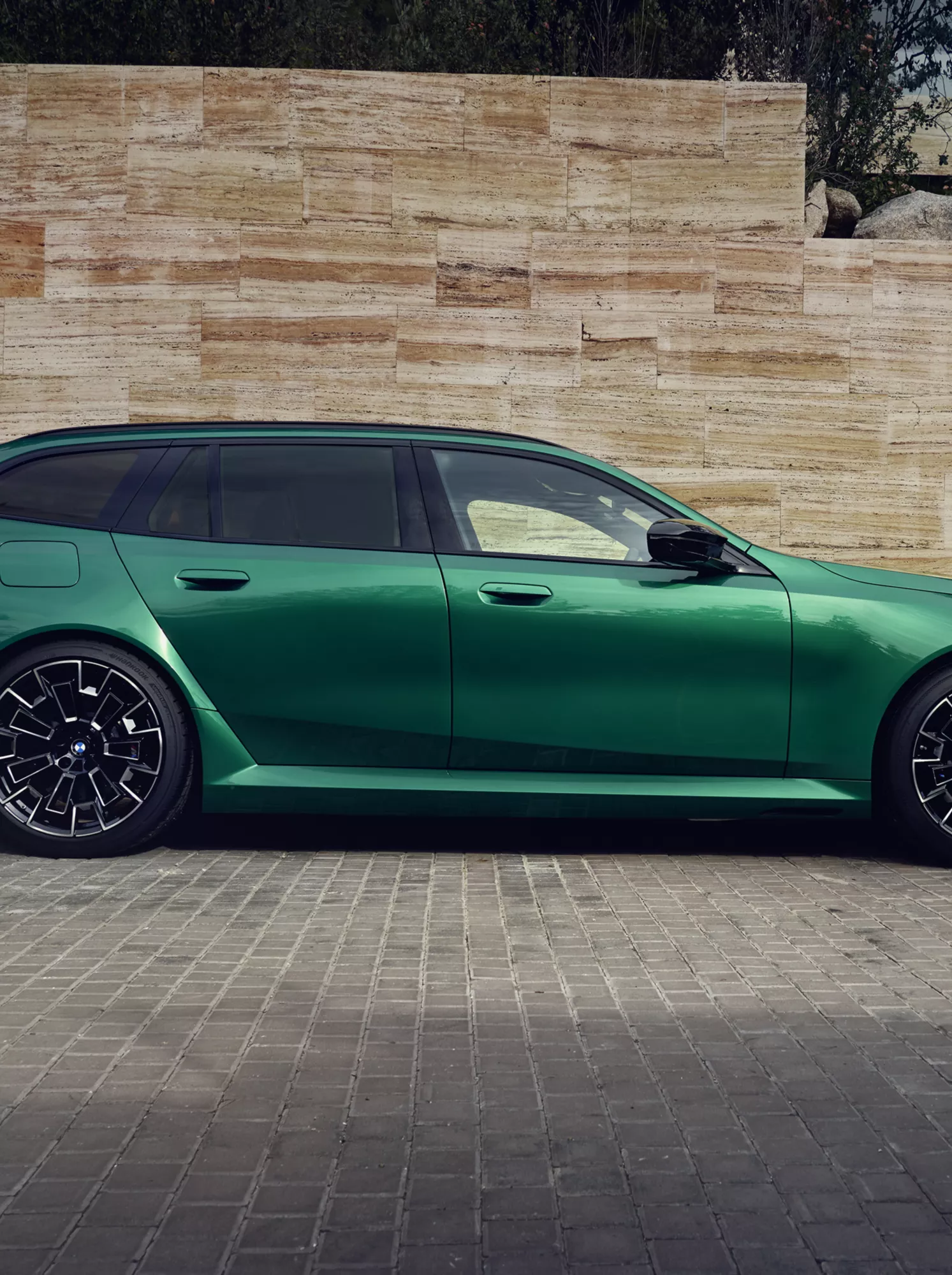 Лизинг и финансиране на BMW M5 Туринг