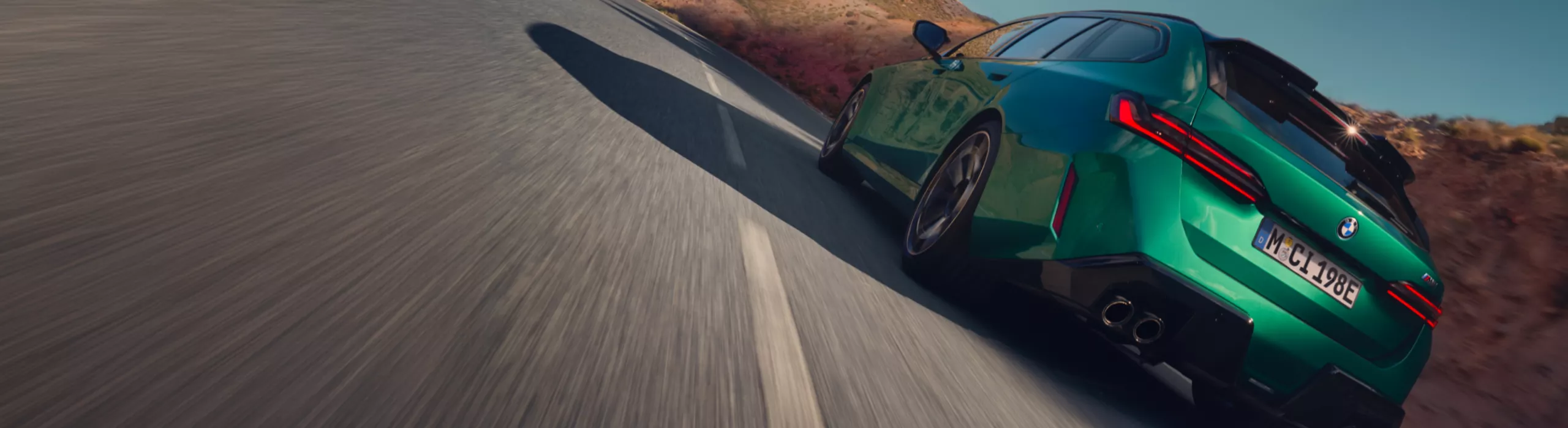 BMW M5 Touring M specific exterior details