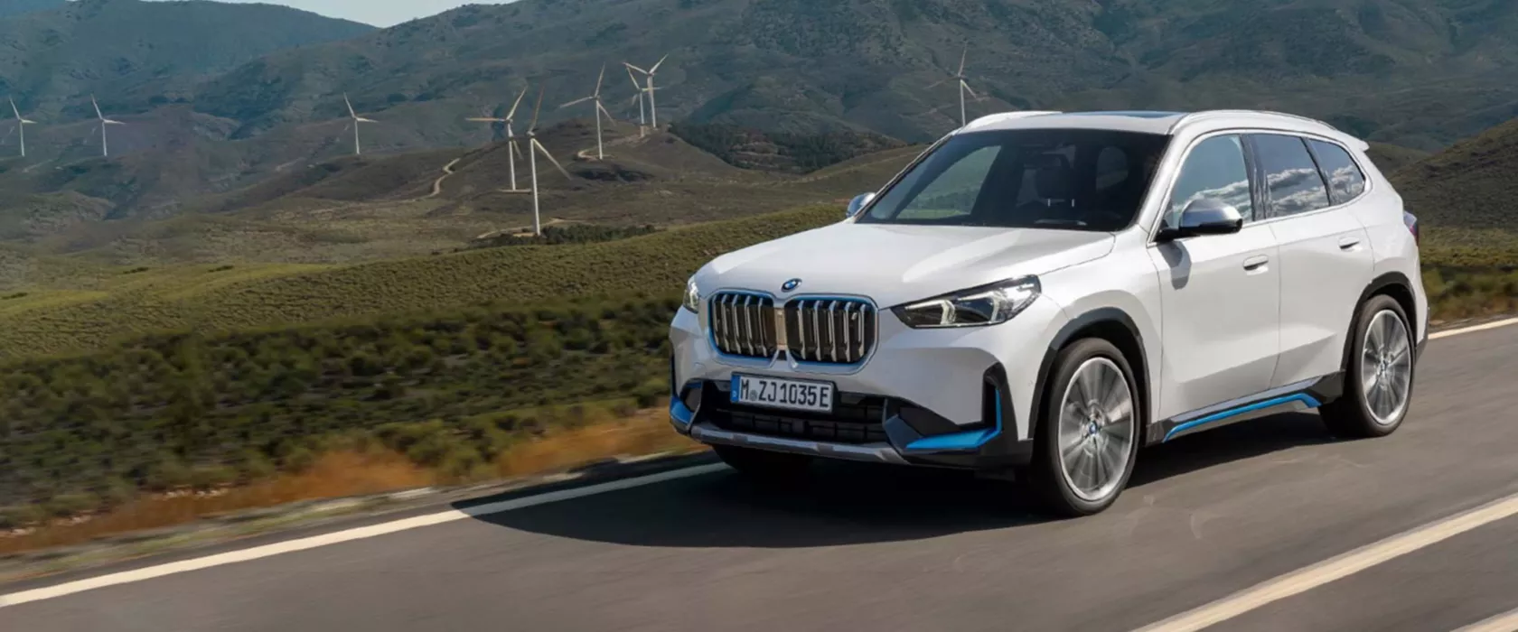 BMW iX1