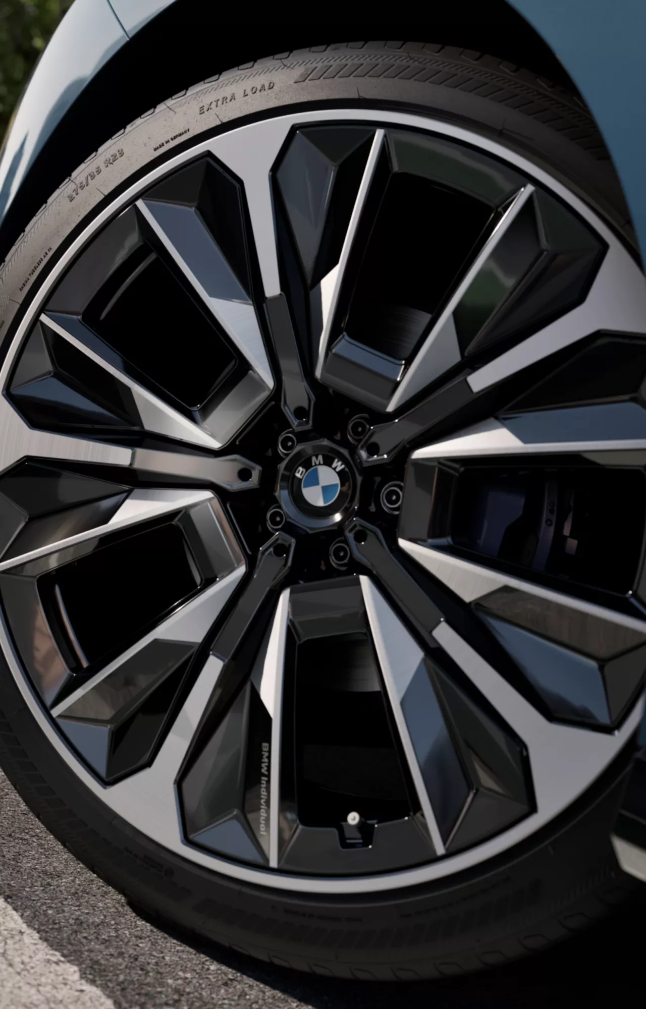 BMW iX 23" rims