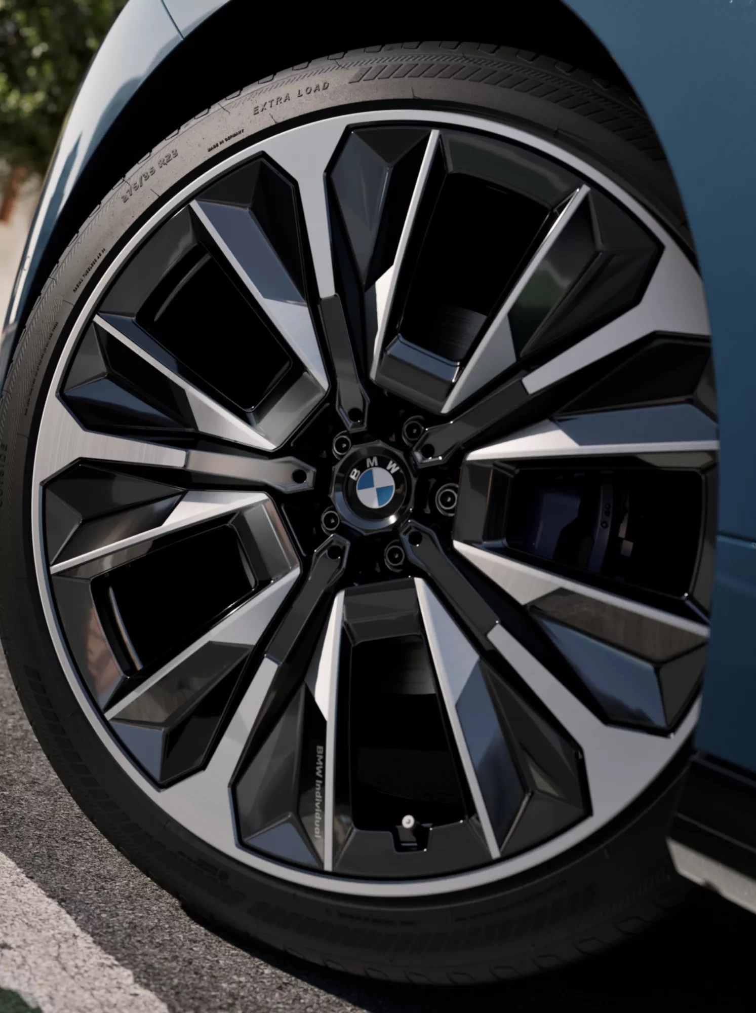 BMW iX 23" rims