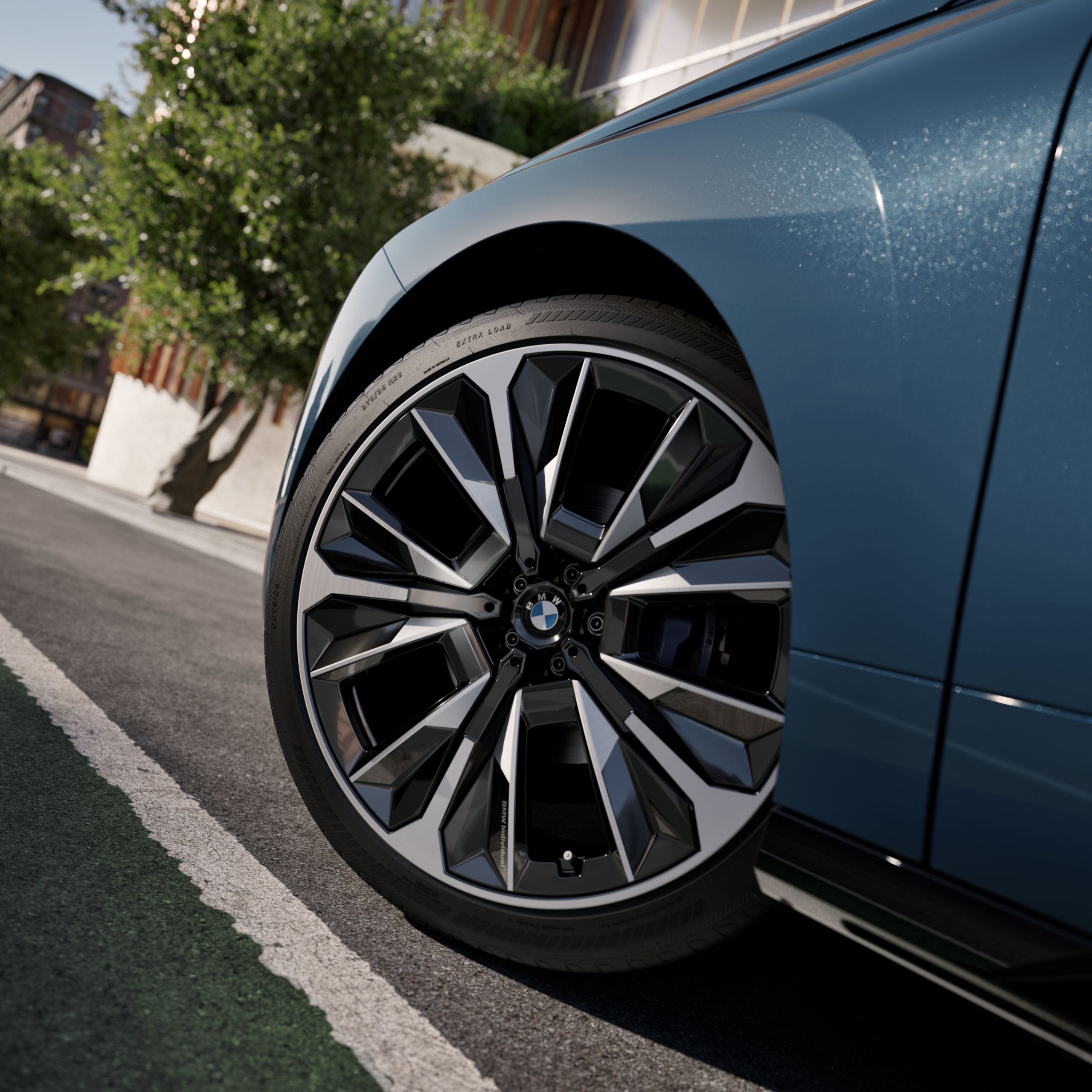 BMW iX, llanta de 23‘‘