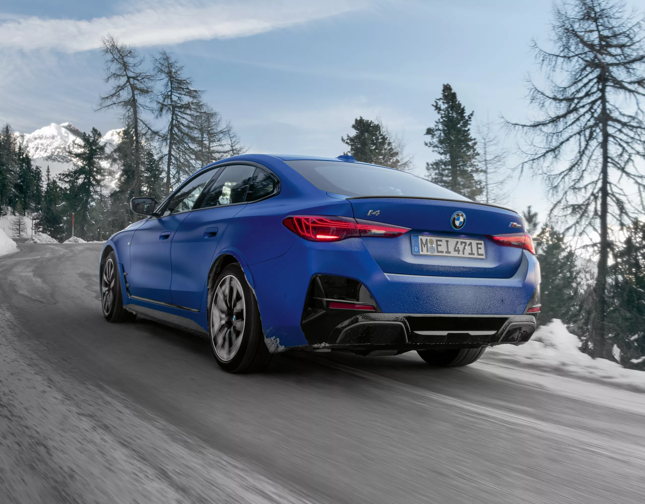 BMW i4 M50 Gran Coupé blue rear view