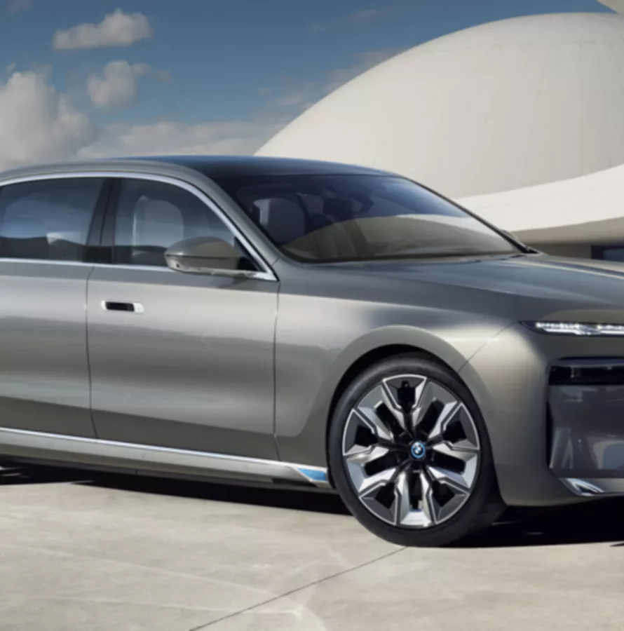 BMW i7 eDrive50 M 스포츠 패키지