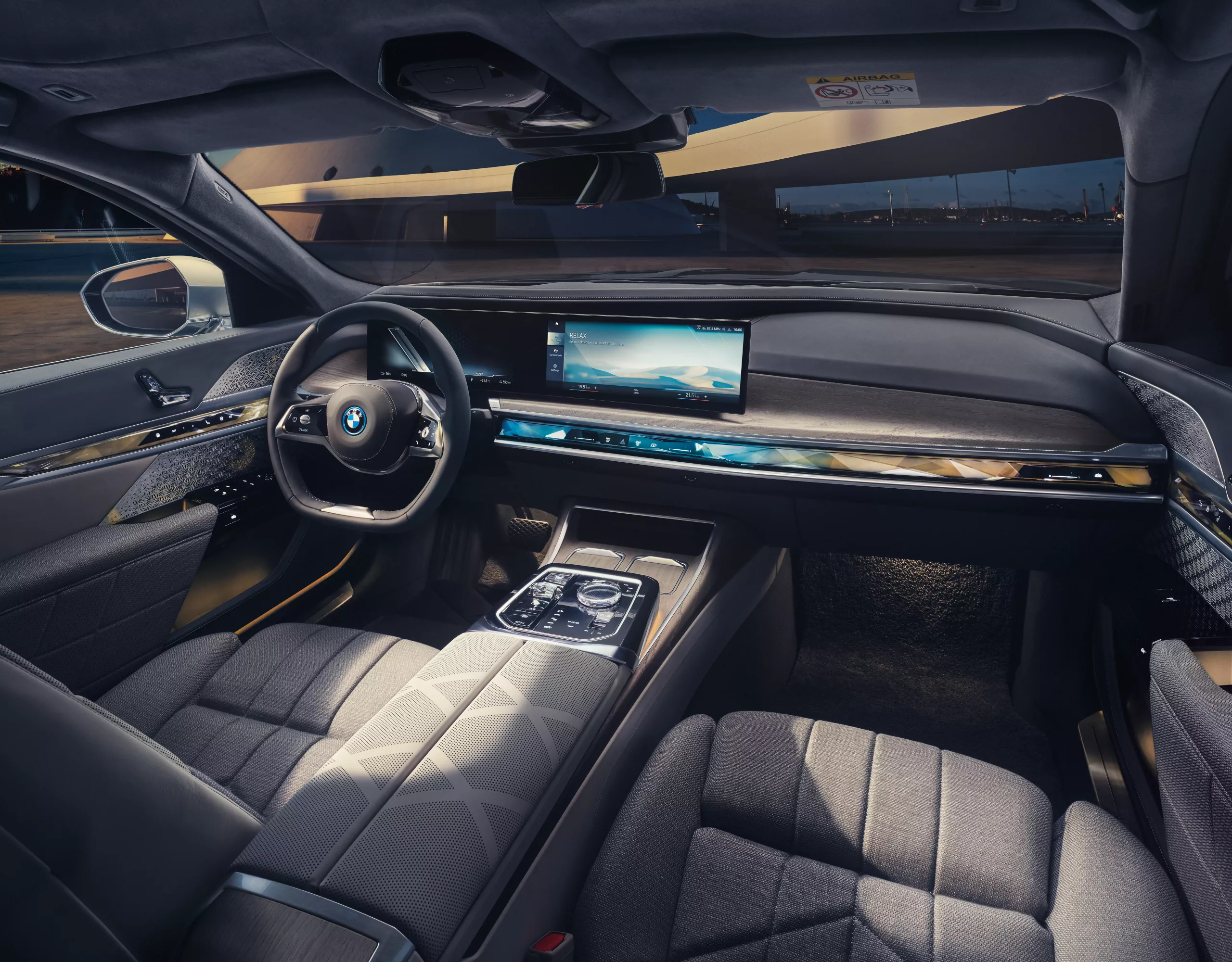 BMW i7 grey interior