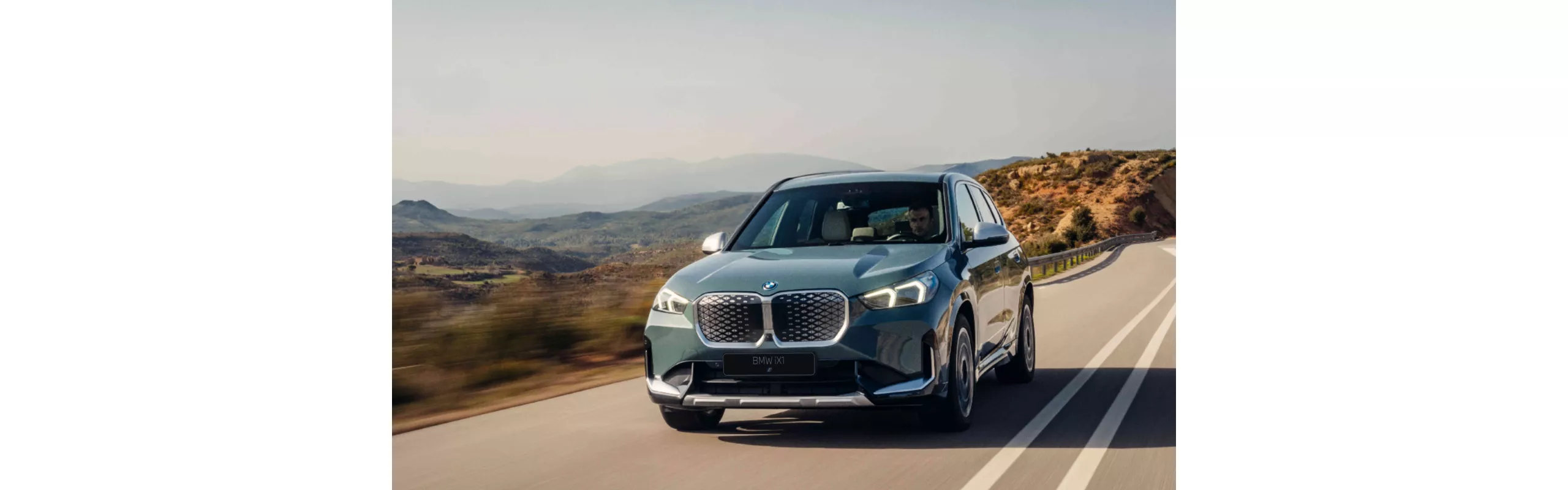  BMW iX1 eDrive20 Pasiūlymo kaina 41 926 Eur.