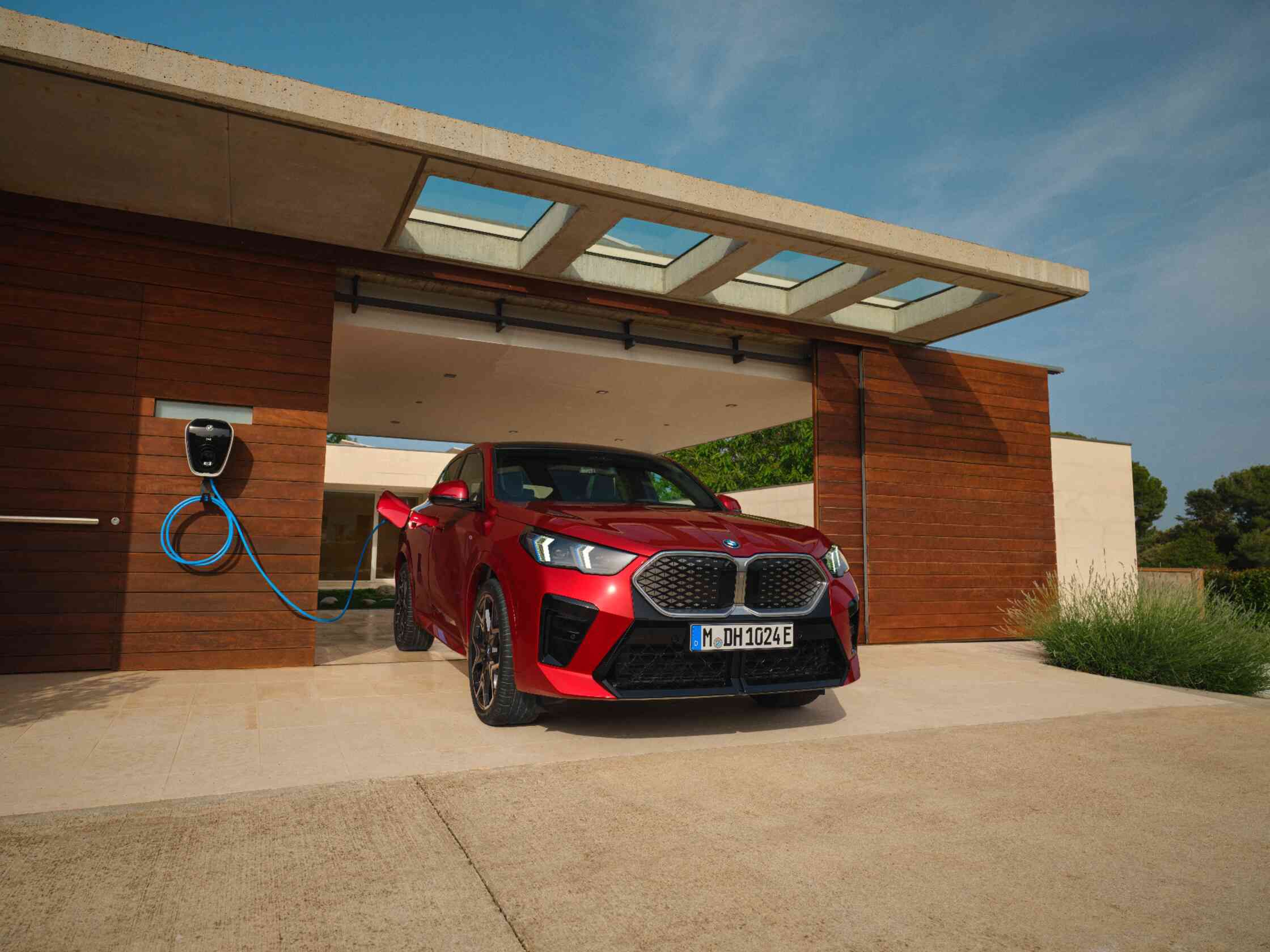 BMW iX2