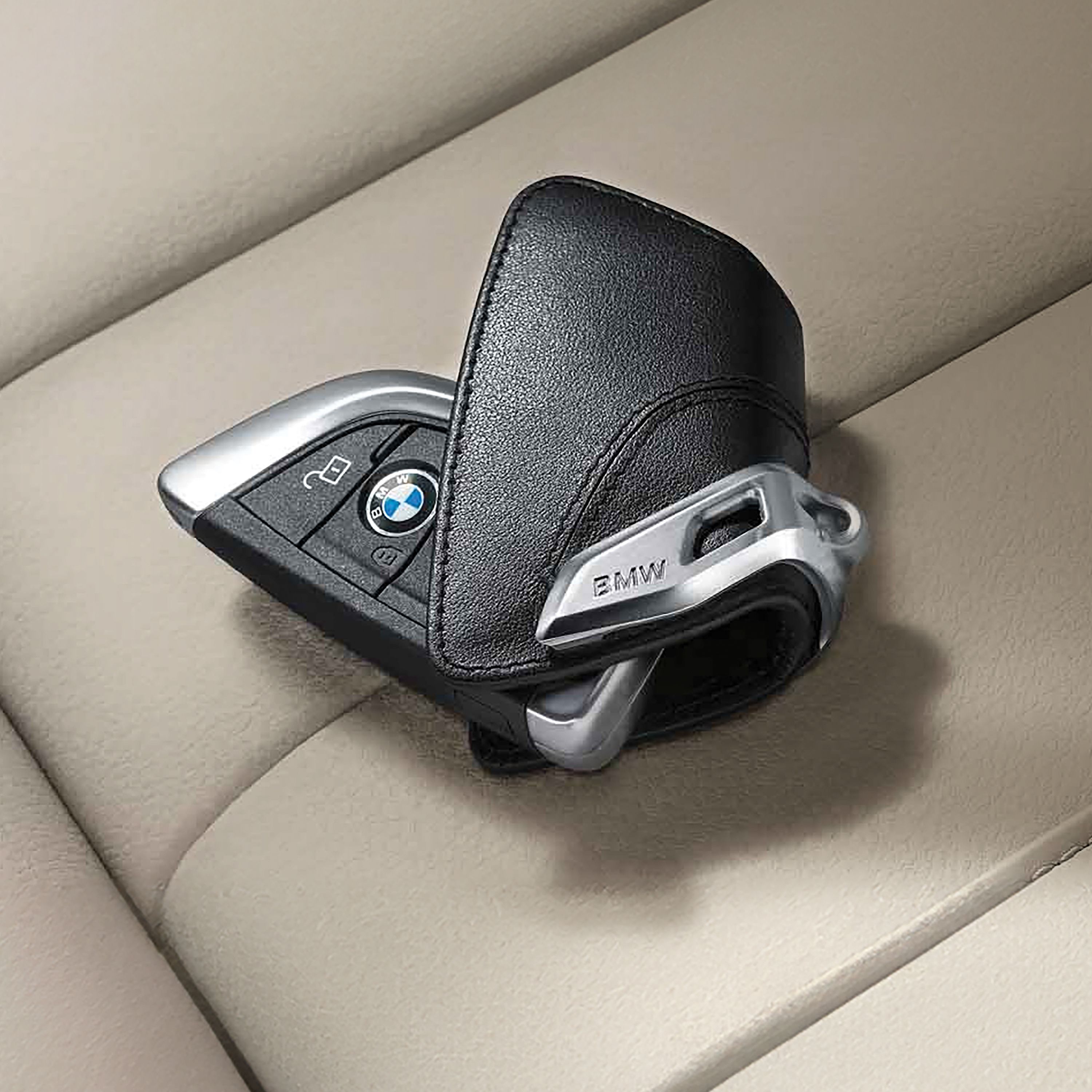 BMW M340i: Accessories