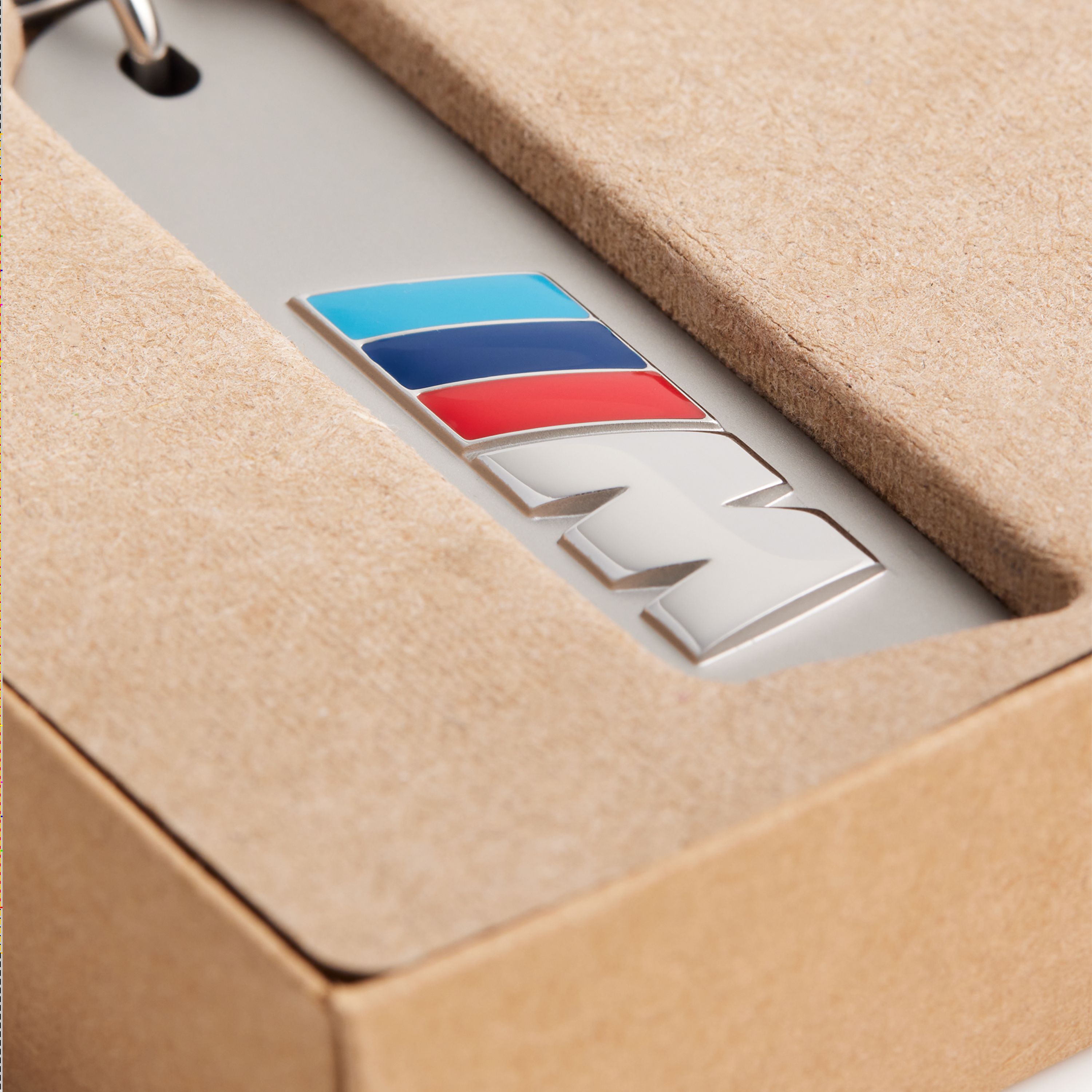 Portachiavi BMW M BMW Lifestyle in metallo con logo M e strisce Seehaus