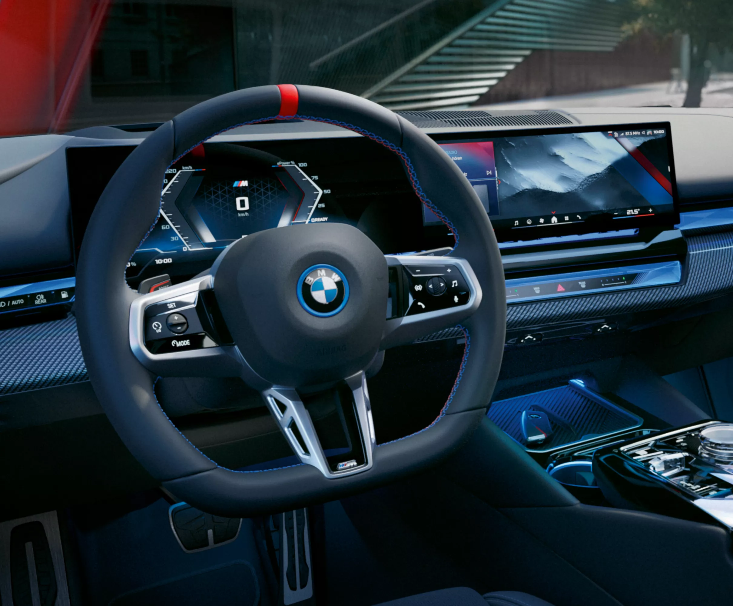 BMW M5 Touring green interior