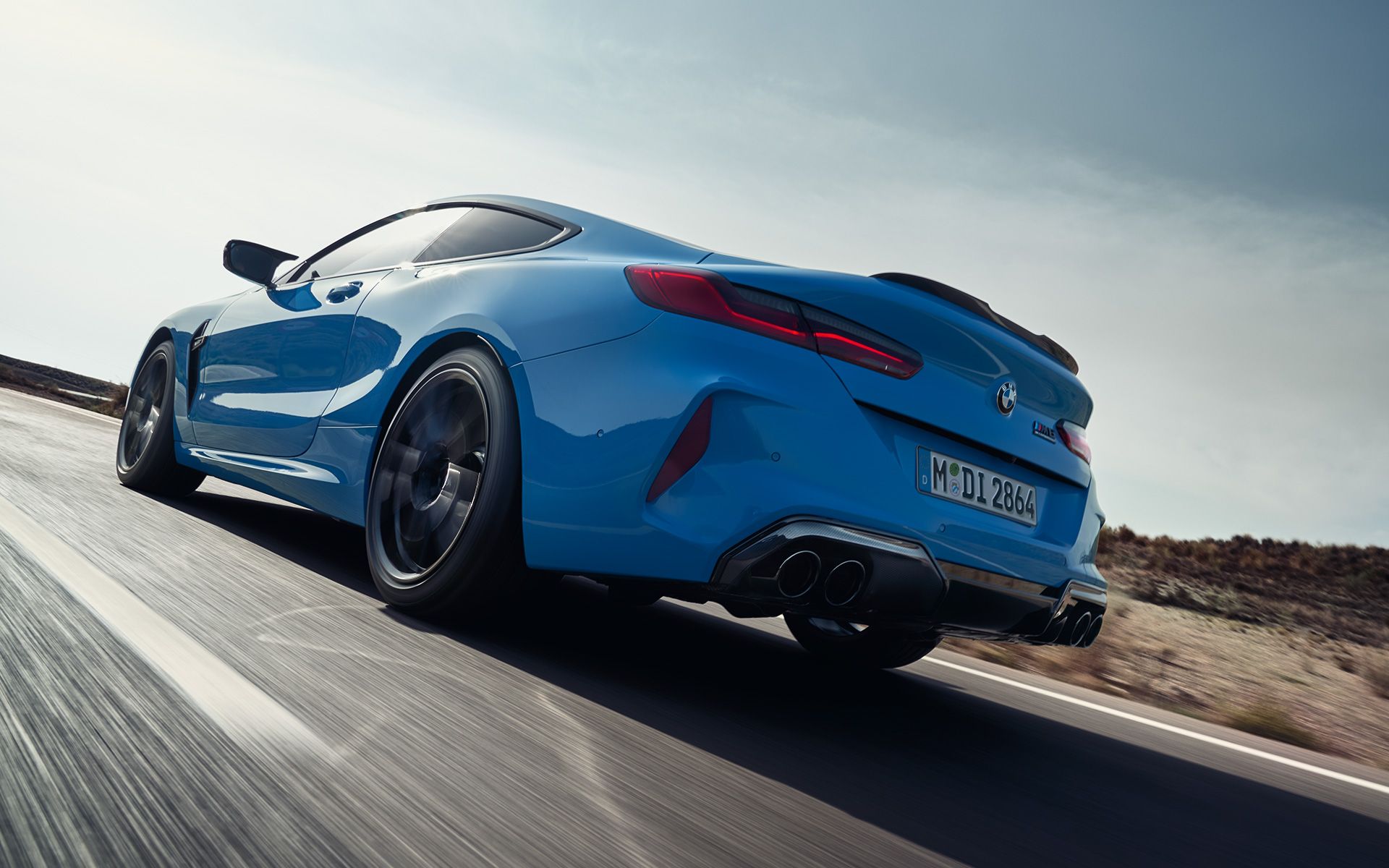 blue_car
