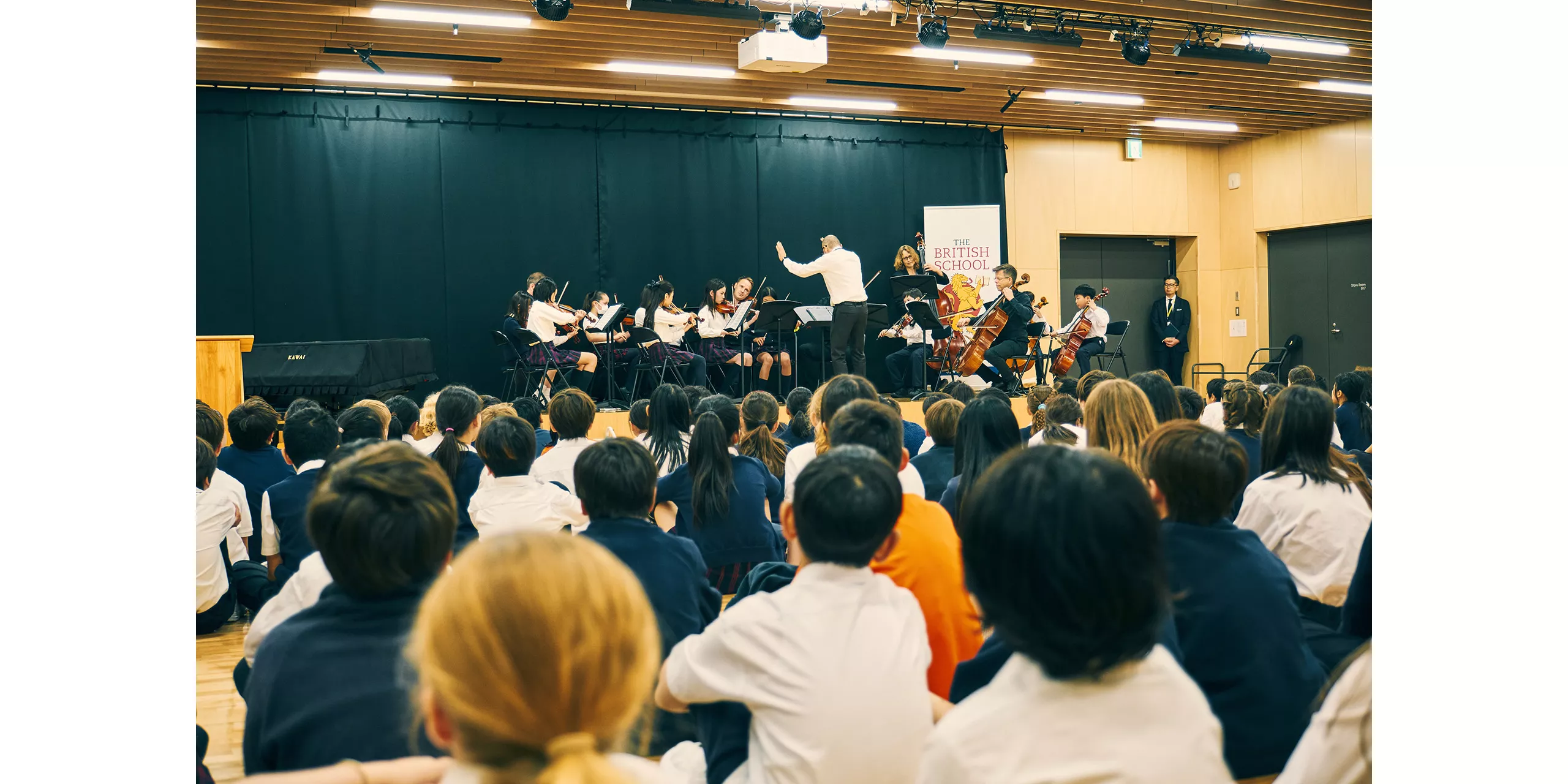 いよいよ夢のセッションがスタート。会場が、音楽の感動でひとつになる。