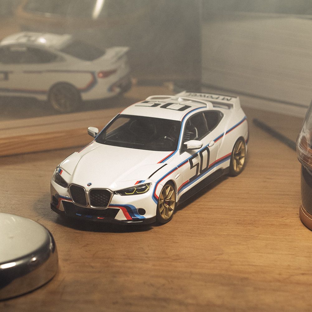 BMW Lifestyle Miniature of a white BMW 3 Series E30