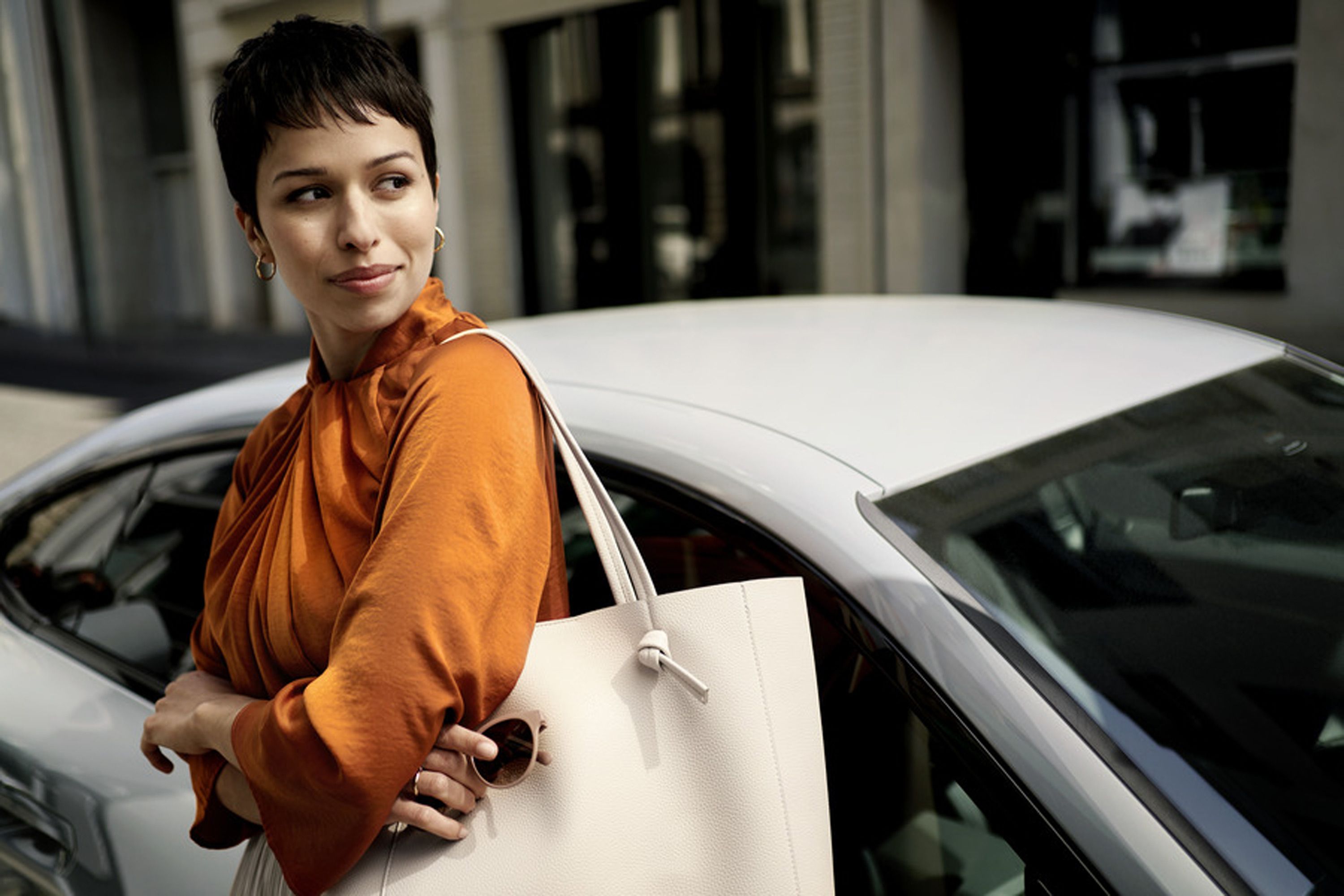 BMW FINANCIAL SERVICES CATALOGHI.