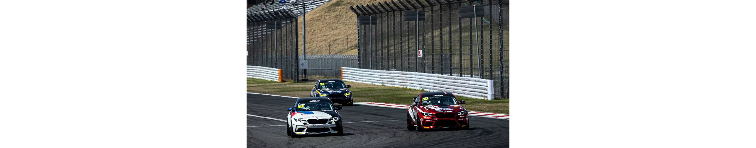 BMW & MINI Racing オフィシャル ソーシャルメディア