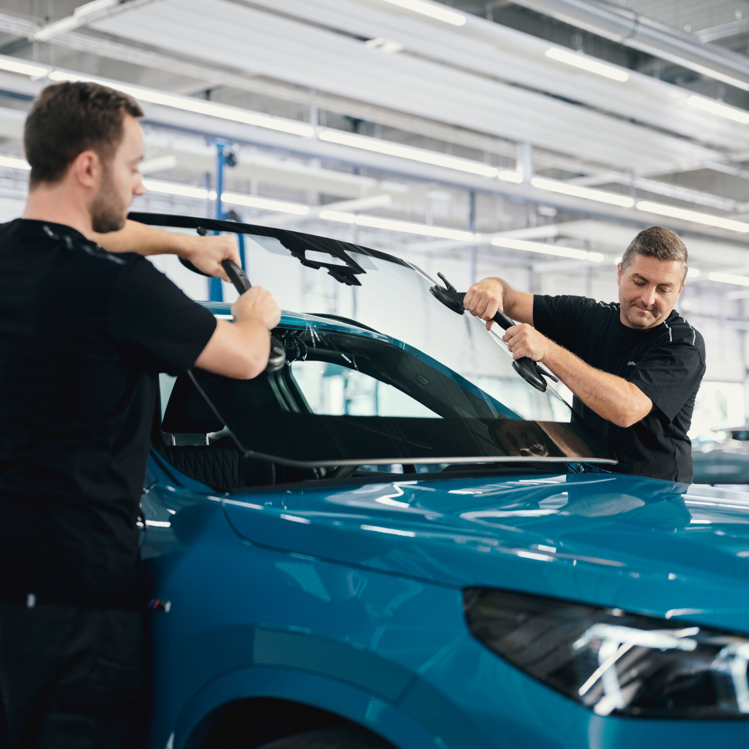 BMW szerviz – BMW szélvédőjavítás 