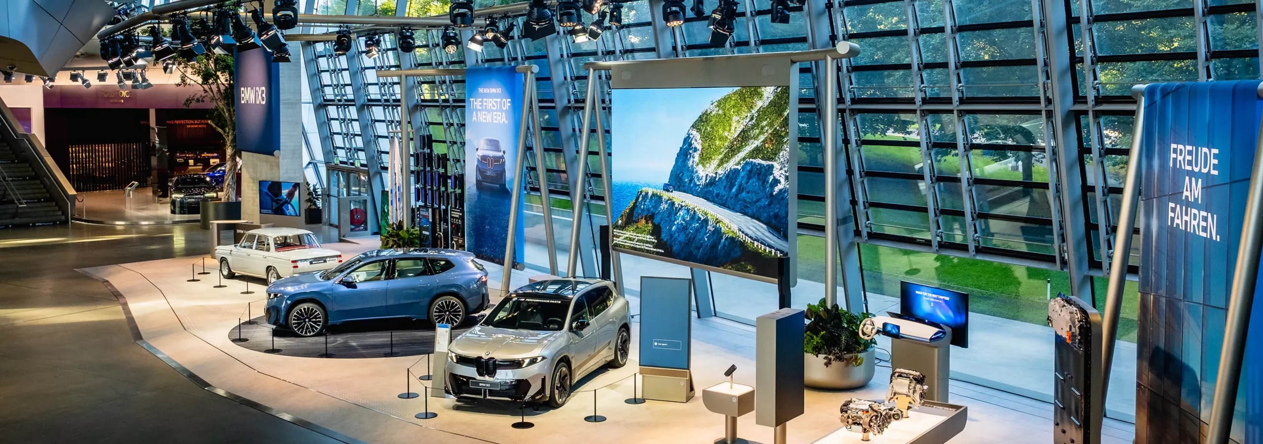 Podest Nord BMW Neue Klasse Markenfläche