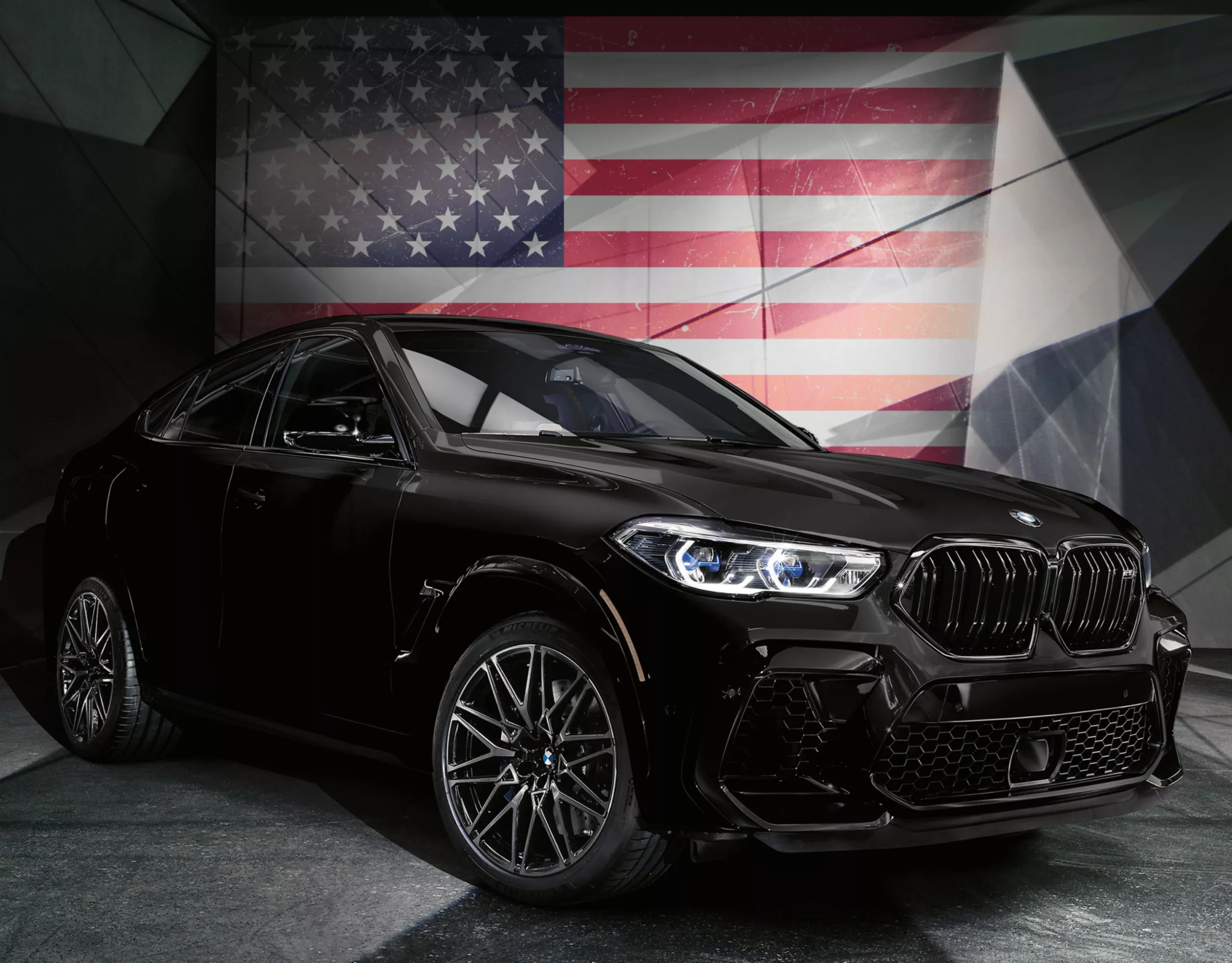 BMW стои пред американско знаме