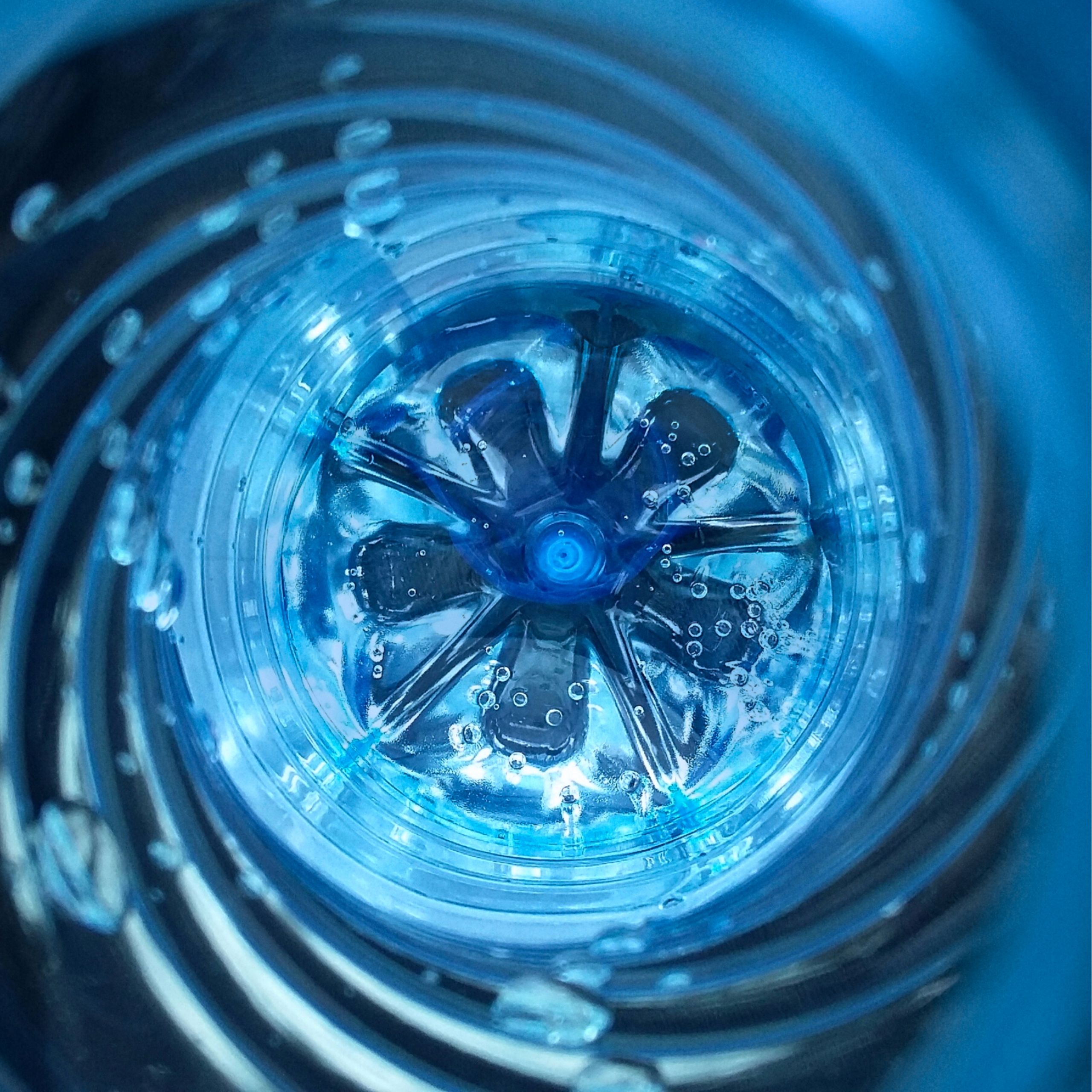 Zrównoważony rozwój BMW 2023 materiały z recyklingu tworzywo sztuczne z recyklingu