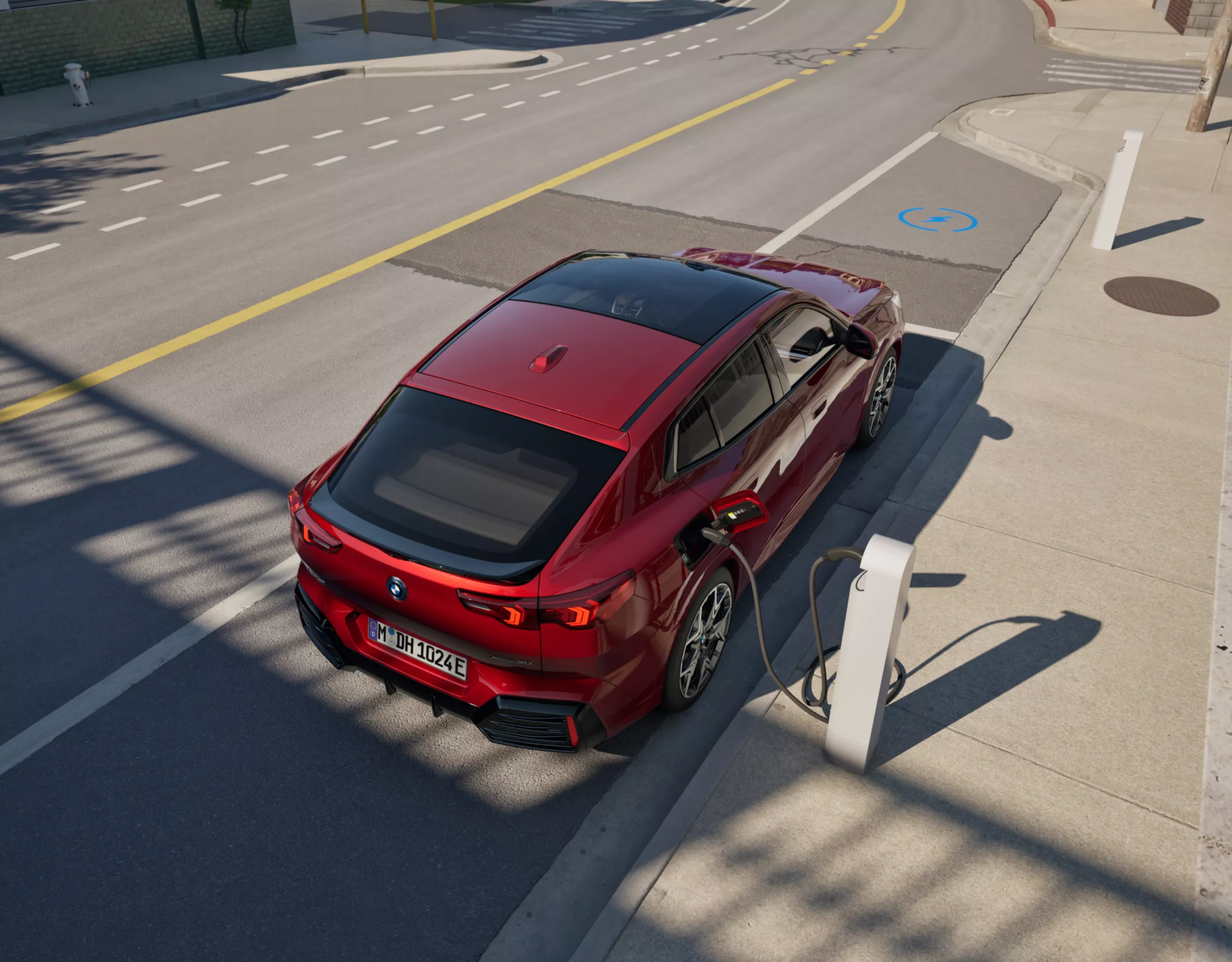 Öffentliches Laden im BMW X2 U10 Elektro SUV